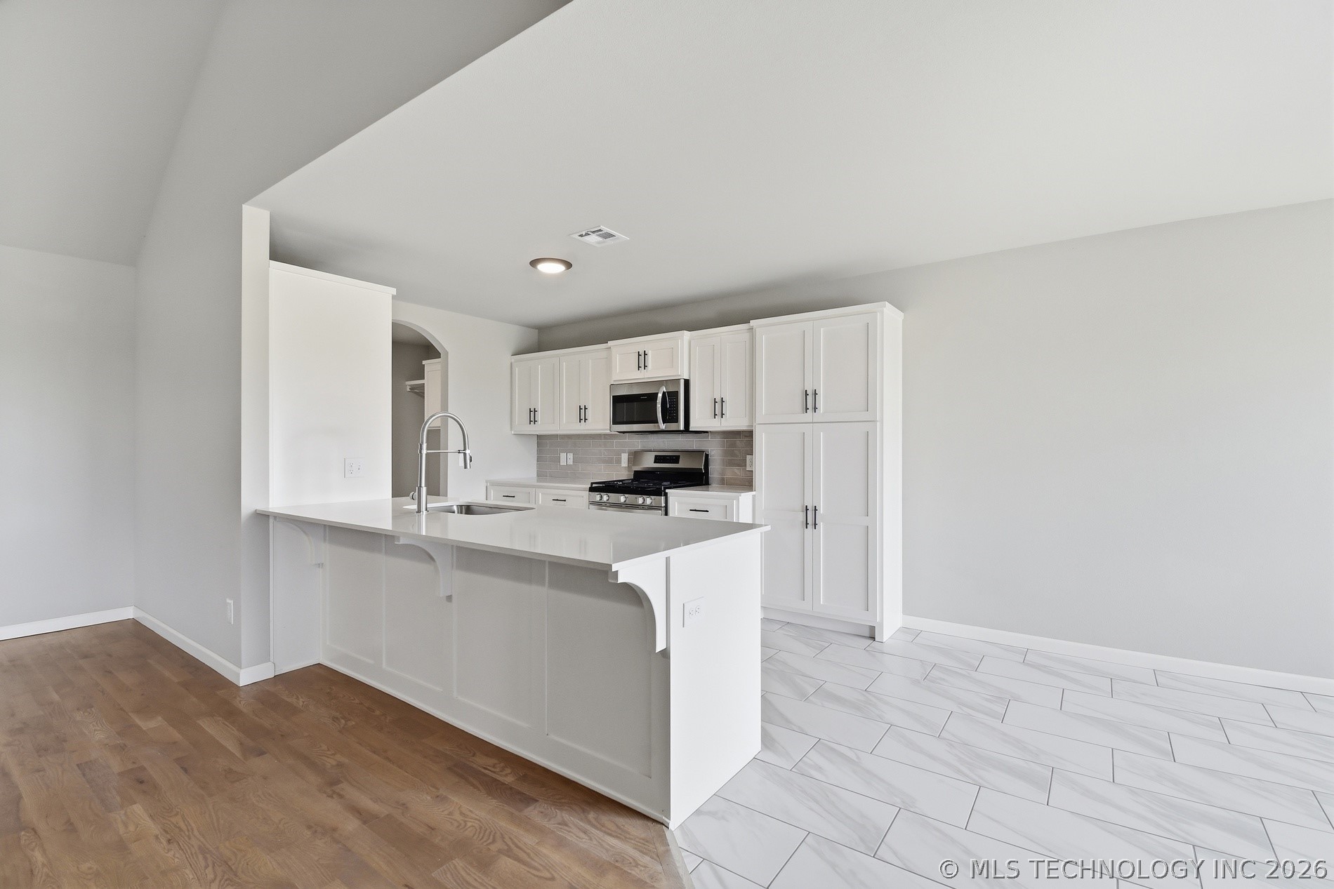 27914 E 108th Place S Coweta OK 74429