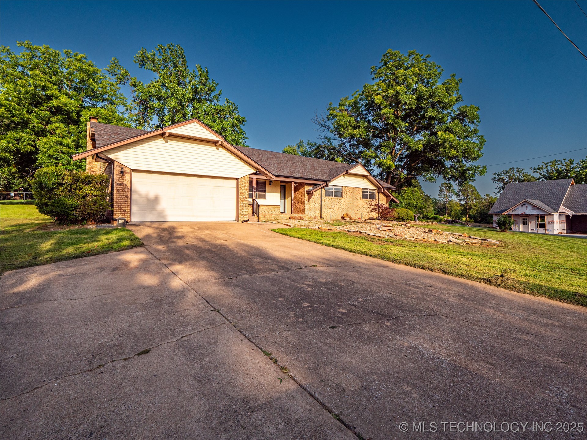 1826 W Mcgill Eufaula OK 74432