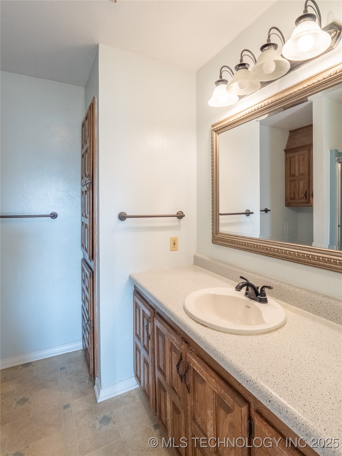 1826 W Mcgill Eufaula OK 74432
