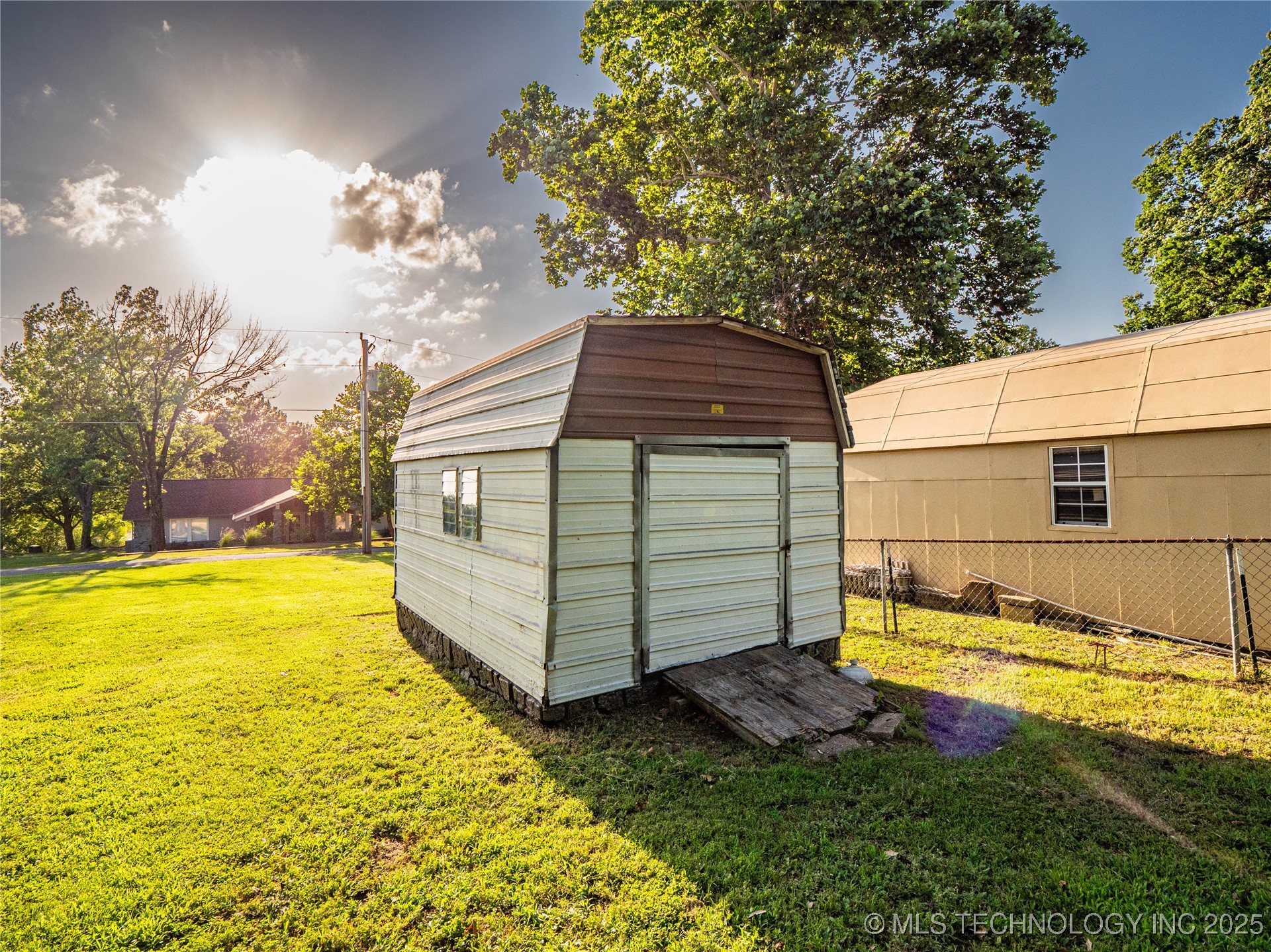 1826 W Mcgill Eufaula OK 74432