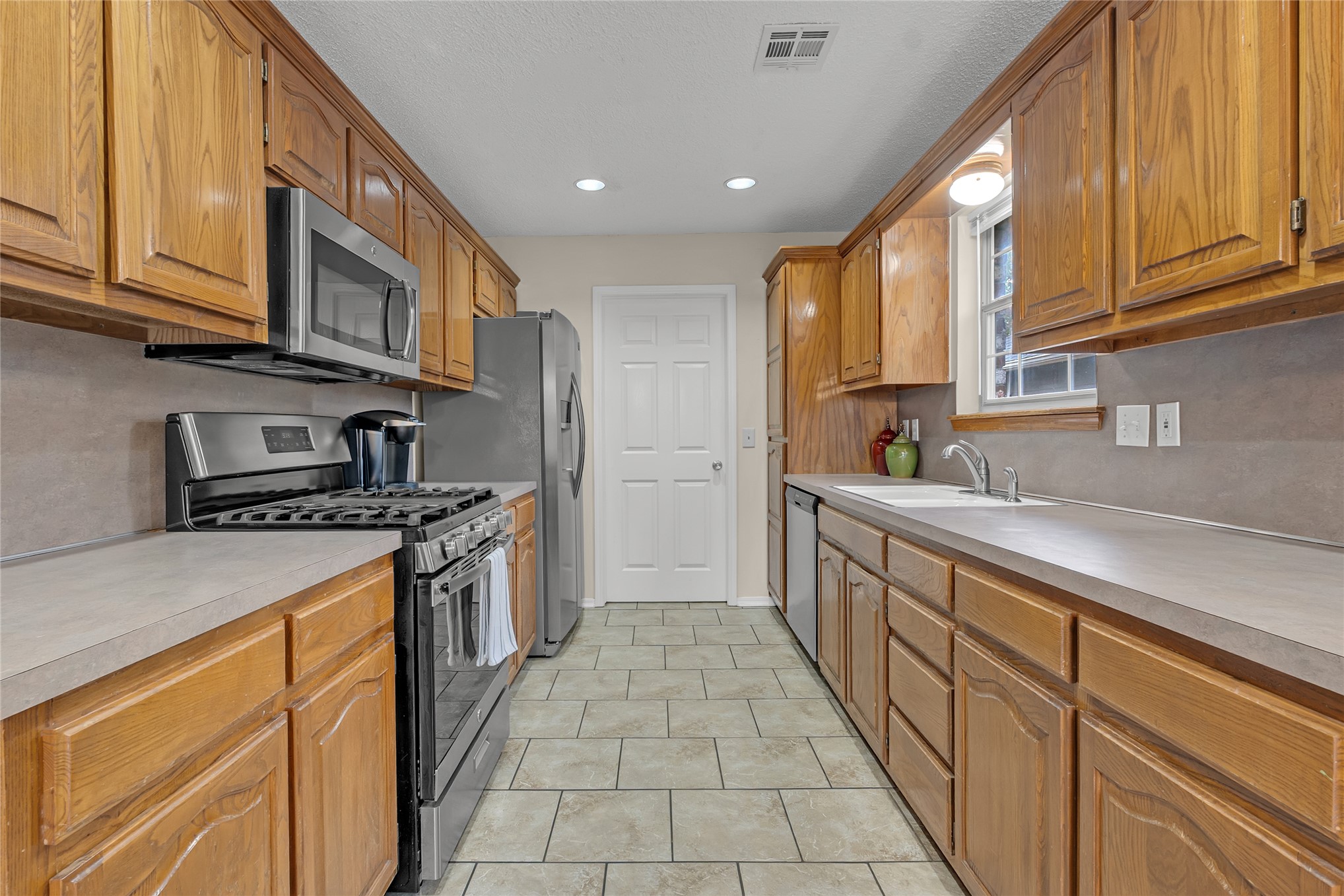 8425 E 93rd Street S Tulsa OK 74133