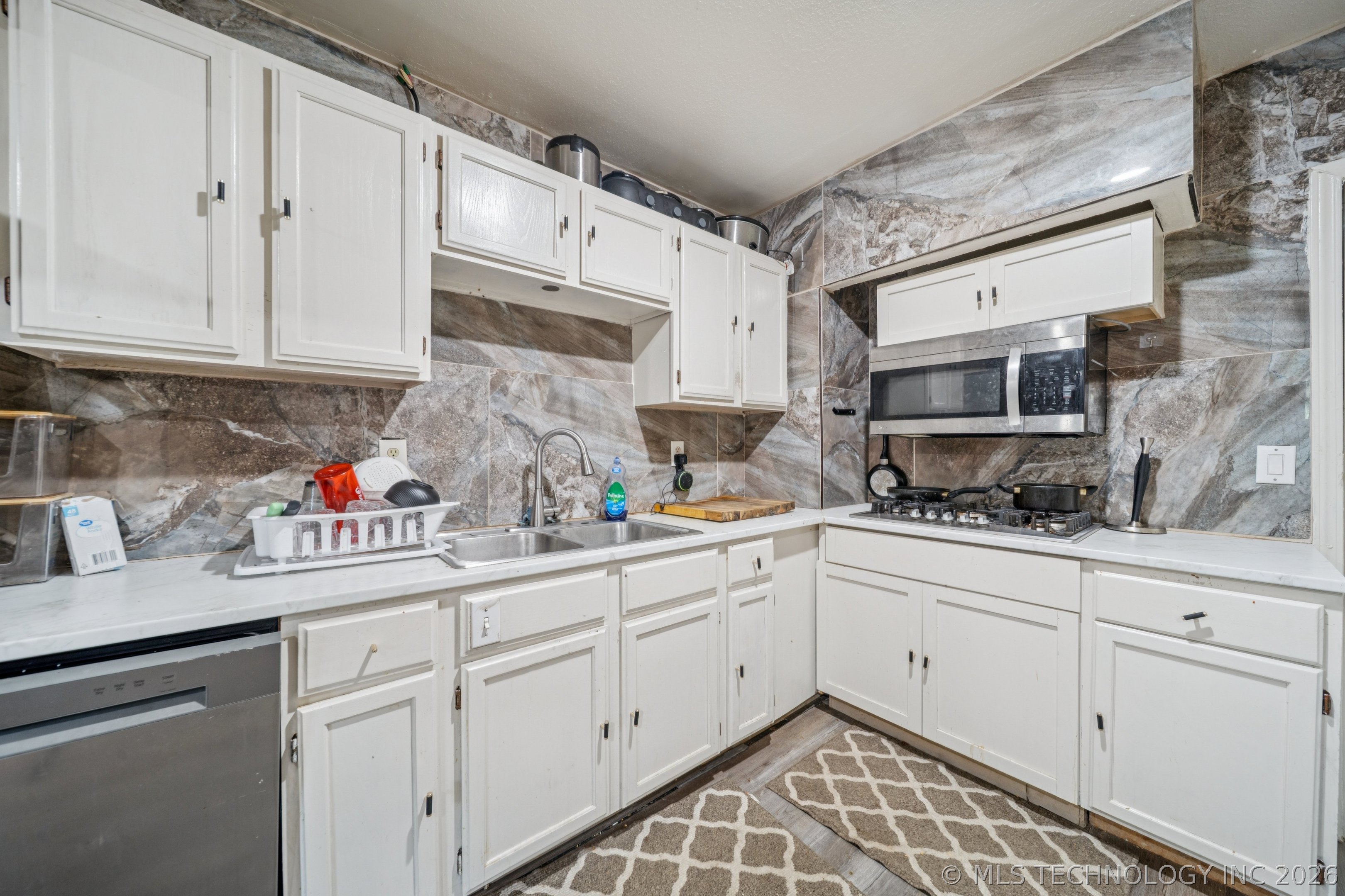 1828 N Denver Avenue Tulsa OK 74106