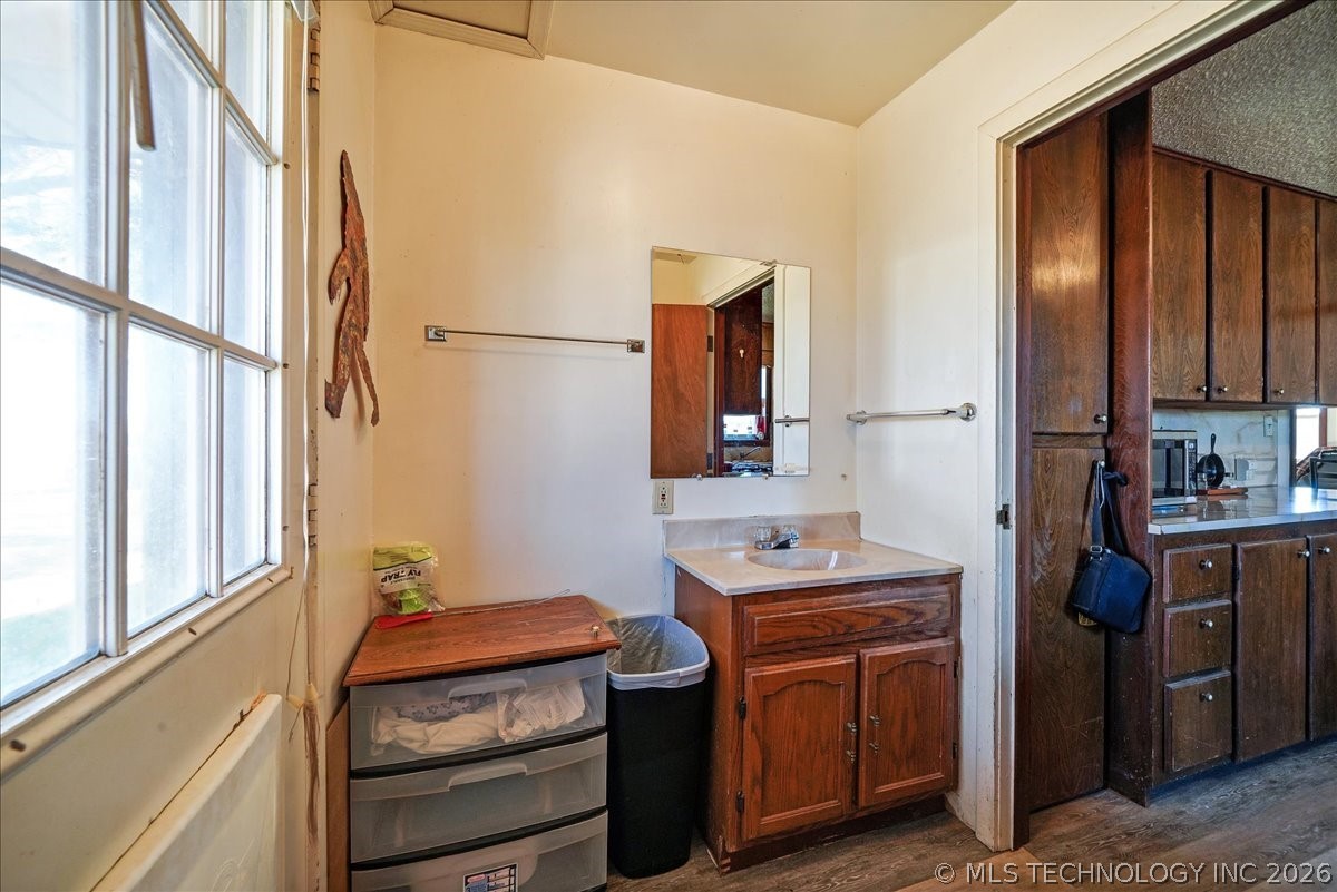 470025 Highway 101 Sallisaw OK 74955