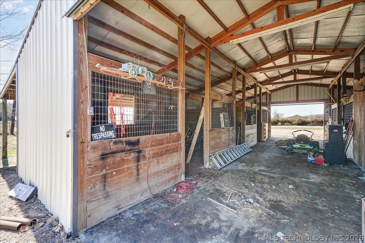 470025 Highway 101 Sallisaw OK 74955