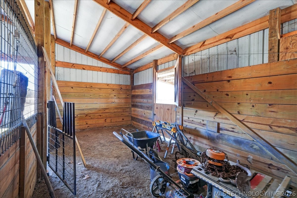 470025 Highway 101 Sallisaw OK 74955