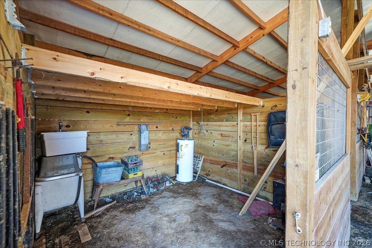 470025 Highway 101 Sallisaw OK 74955