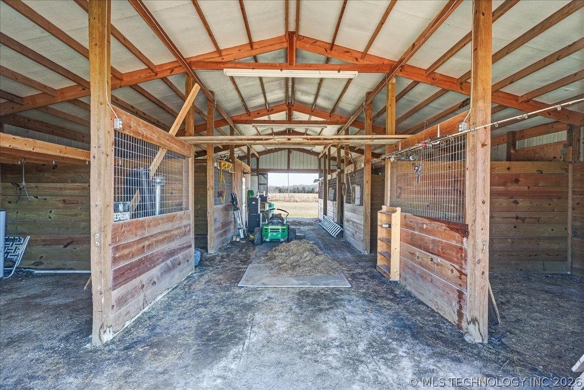 470025 Highway 101 Sallisaw OK 74955