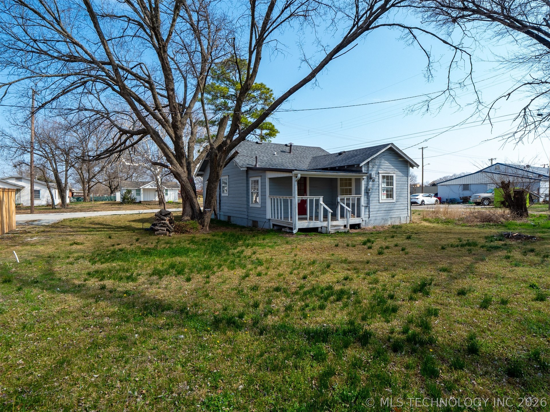 819 N Oak Ada OK 74820