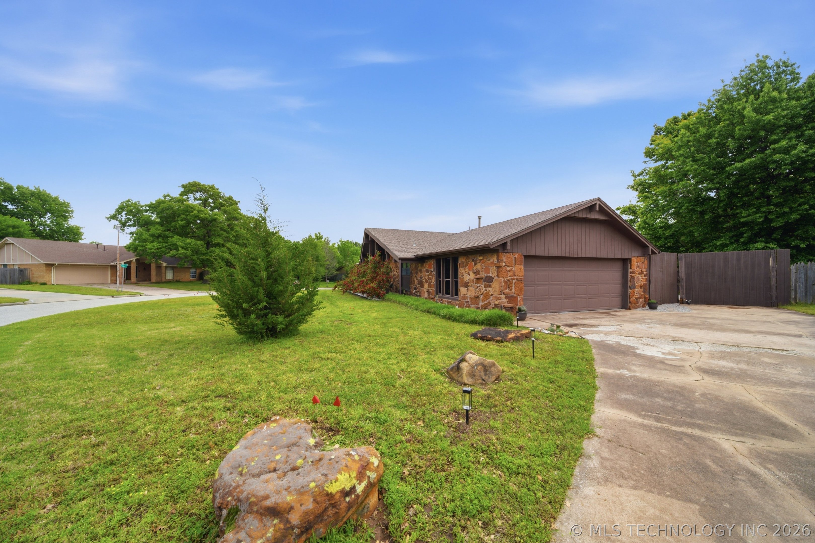 7907 S 71st Eastavenue Tulsa OK 74133