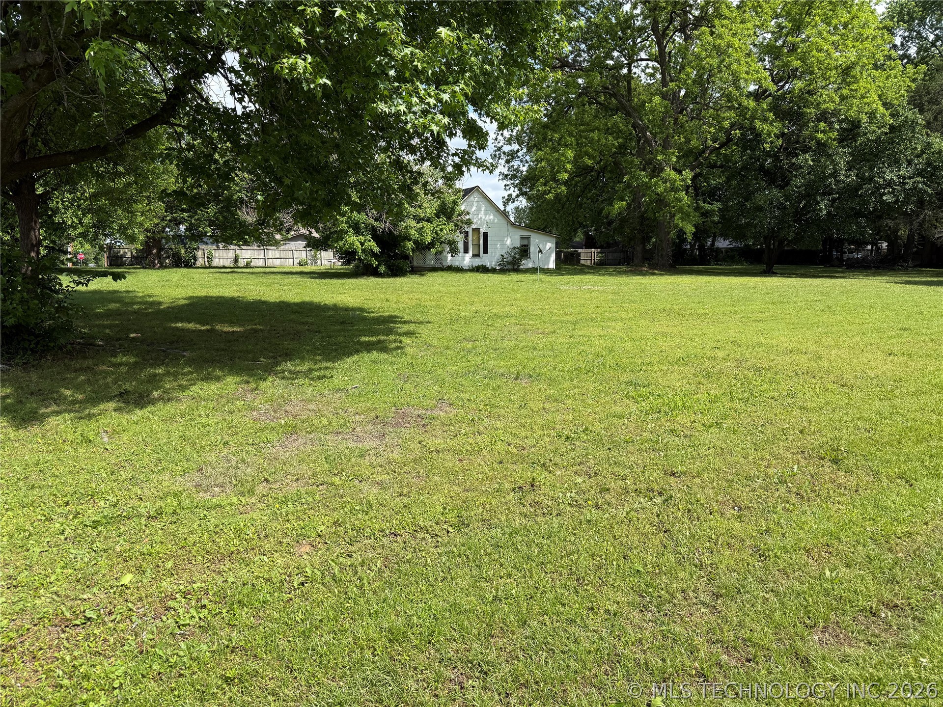 1102 SE 12th Street Wagoner OK 74467