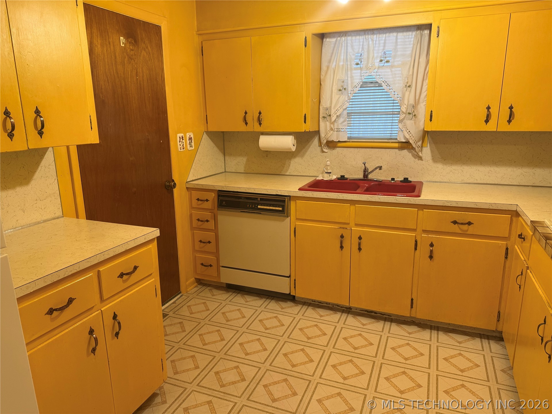 807 N C Avenue Cleveland OK 74020