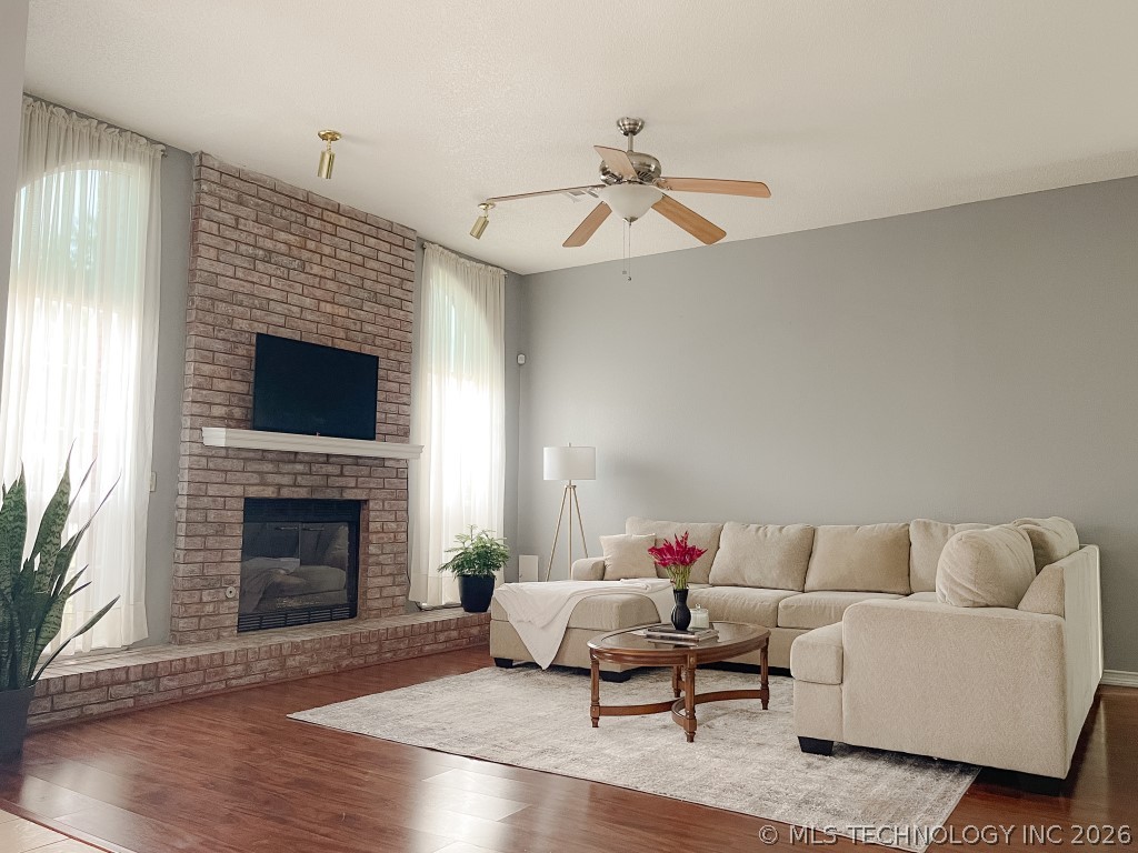 308 S Indianwood Avenue Broken Arrow OK 74012