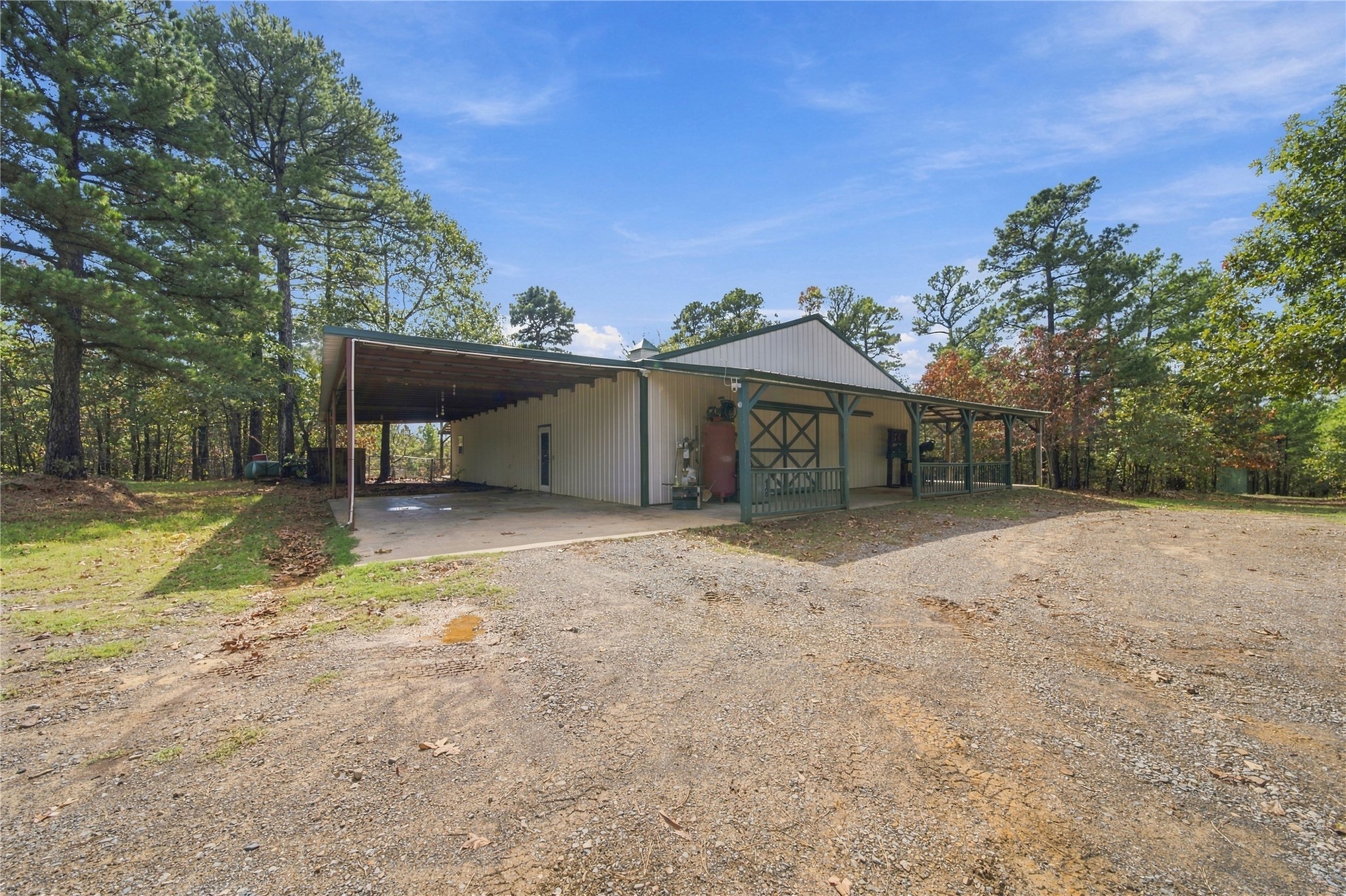 4152 SW 230 Road Tuskahoma OK 74574