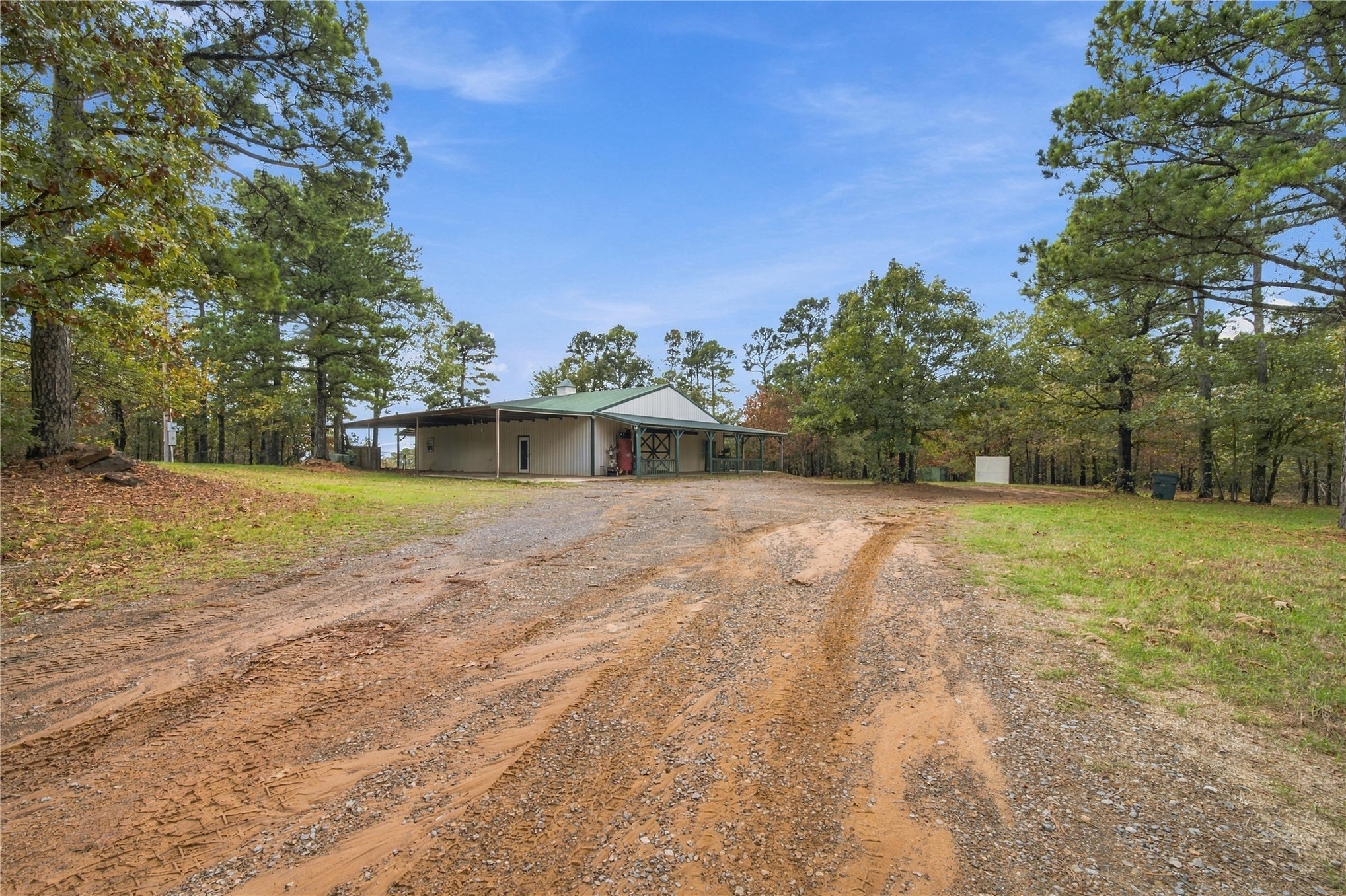 4152 SW 230 Road Tuskahoma OK 74574