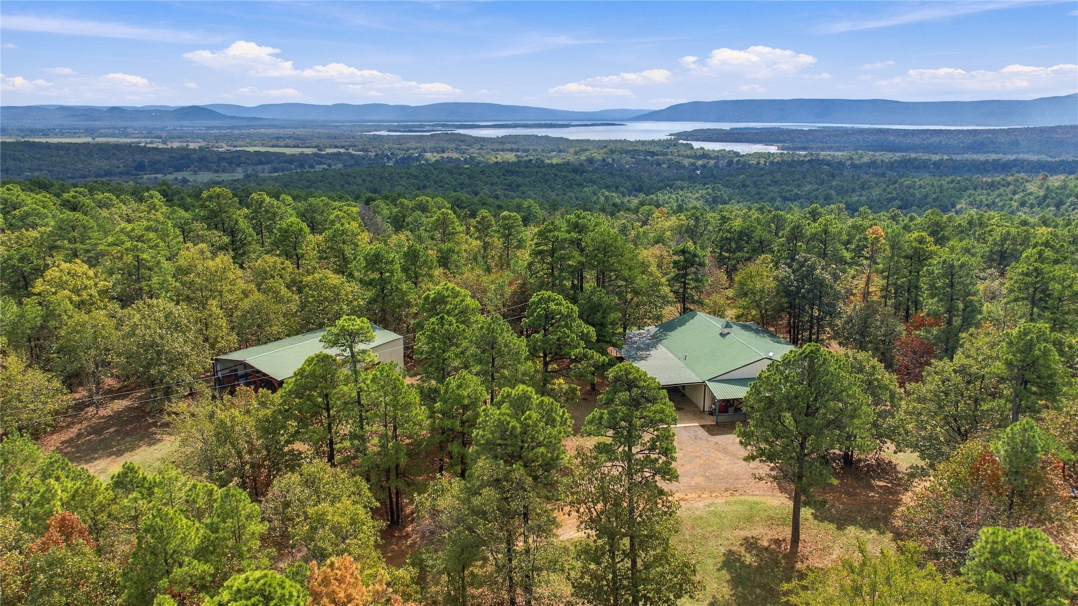 4152 SW 230 Road Tuskahoma OK 74574