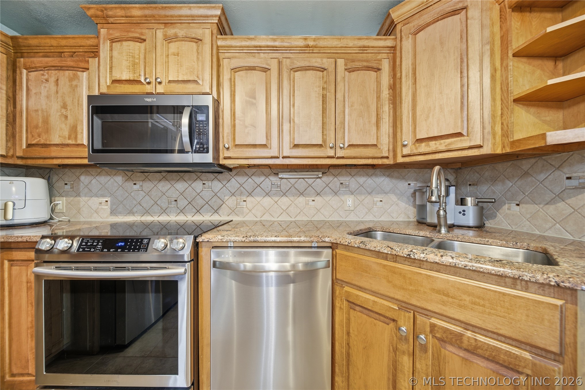 4212 W Stonehenge Drive Cleveland OK 74020