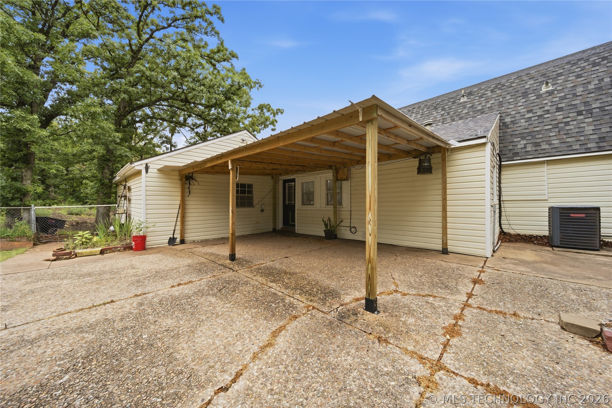 4212 W Stonehenge Drive Cleveland OK 74020