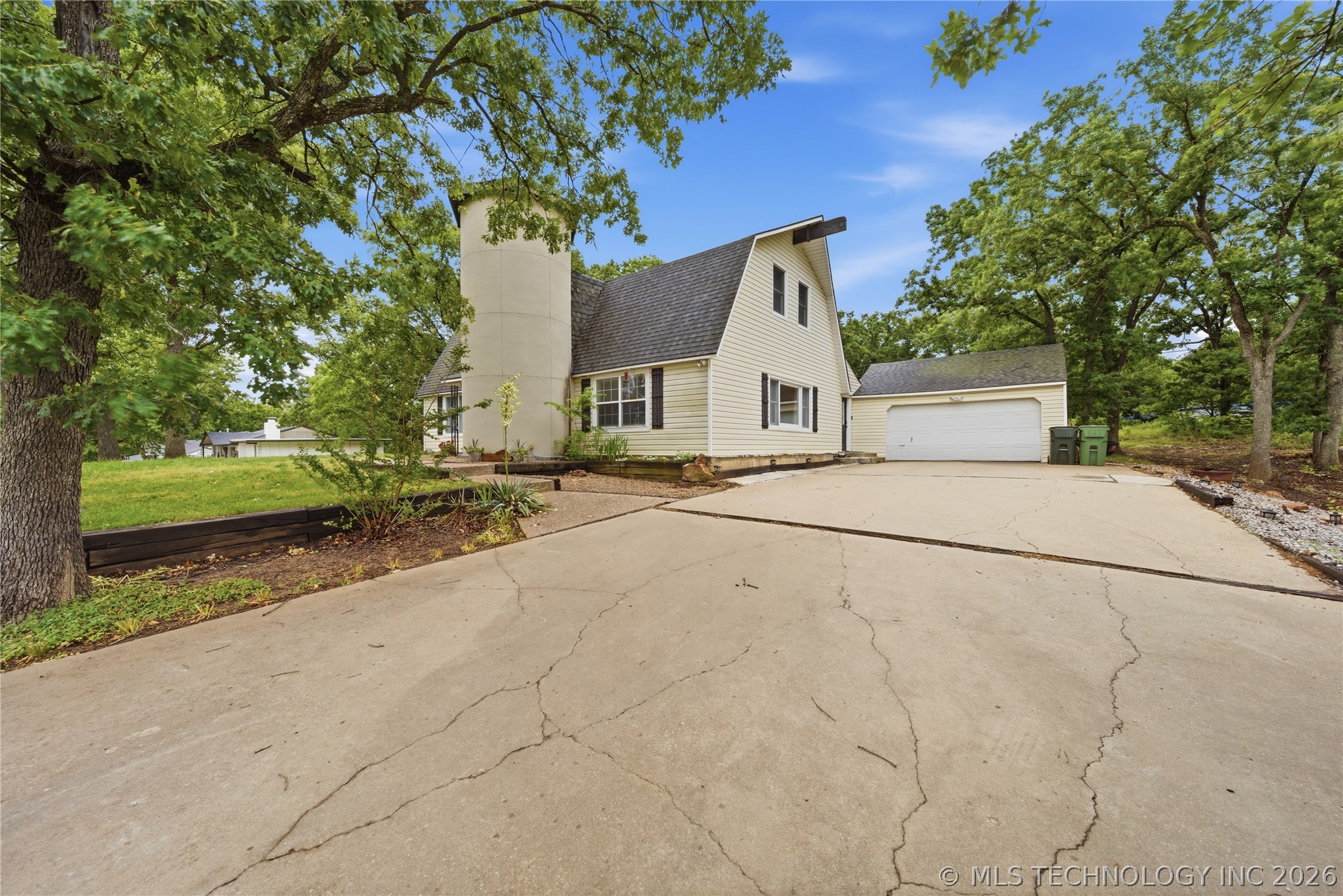 4212 W Stonehenge Drive Cleveland OK 74020