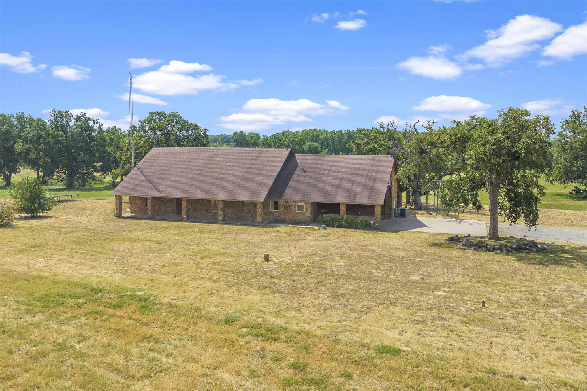 10500 S Greasy Bend Mannsville OK 73447