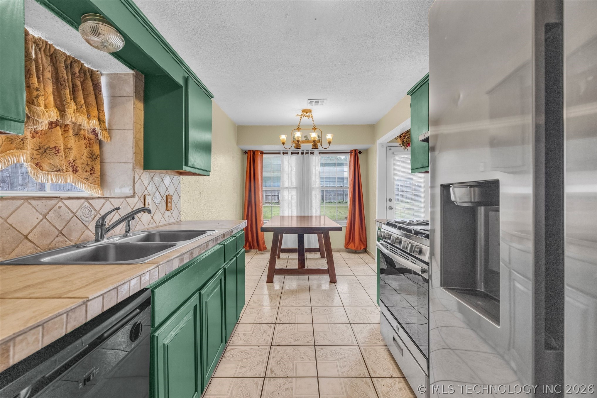 1555 S 137th Eastavenue Tulsa OK 74108
