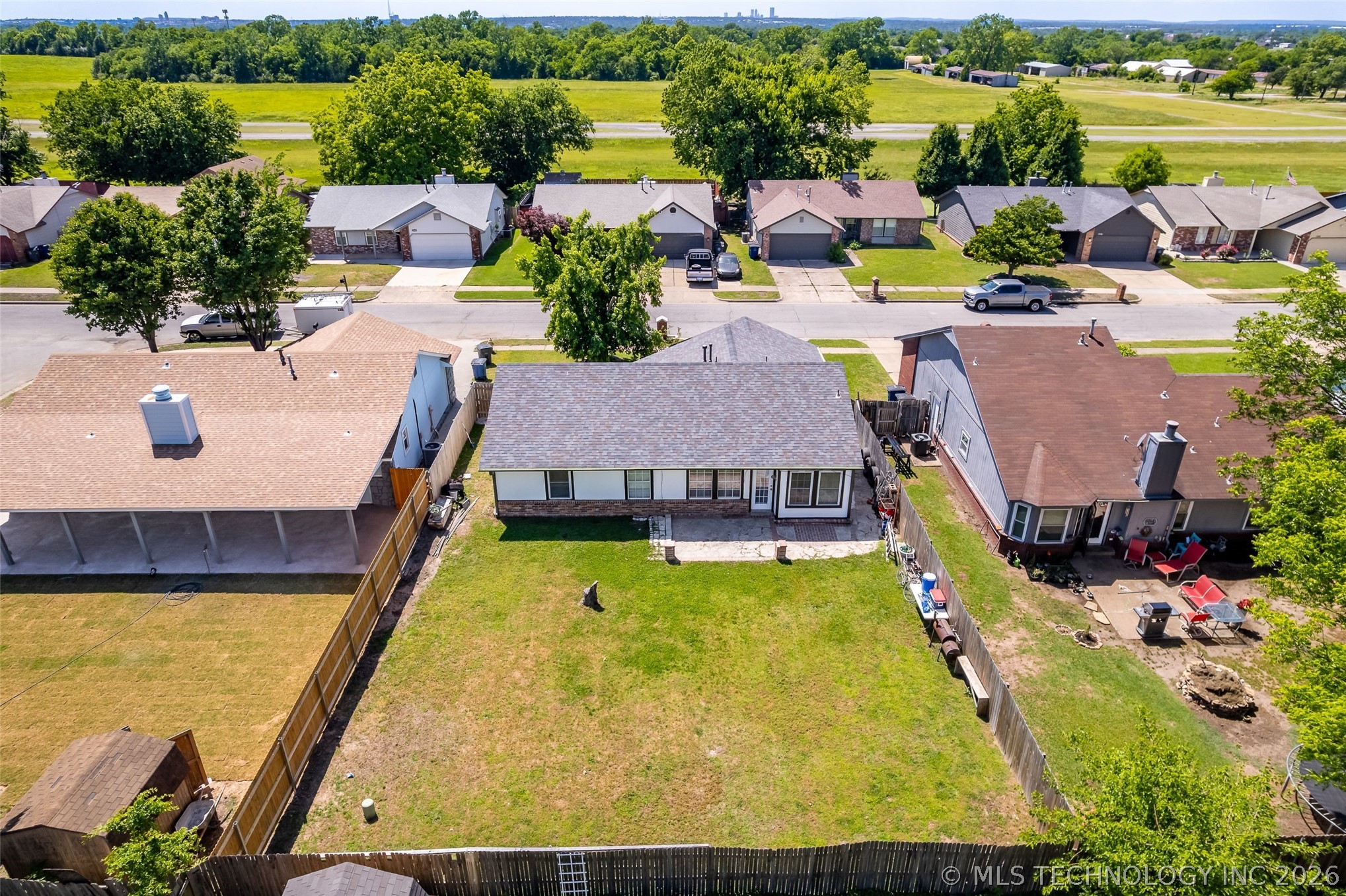 1555 S 137th Eastavenue Tulsa OK 74108