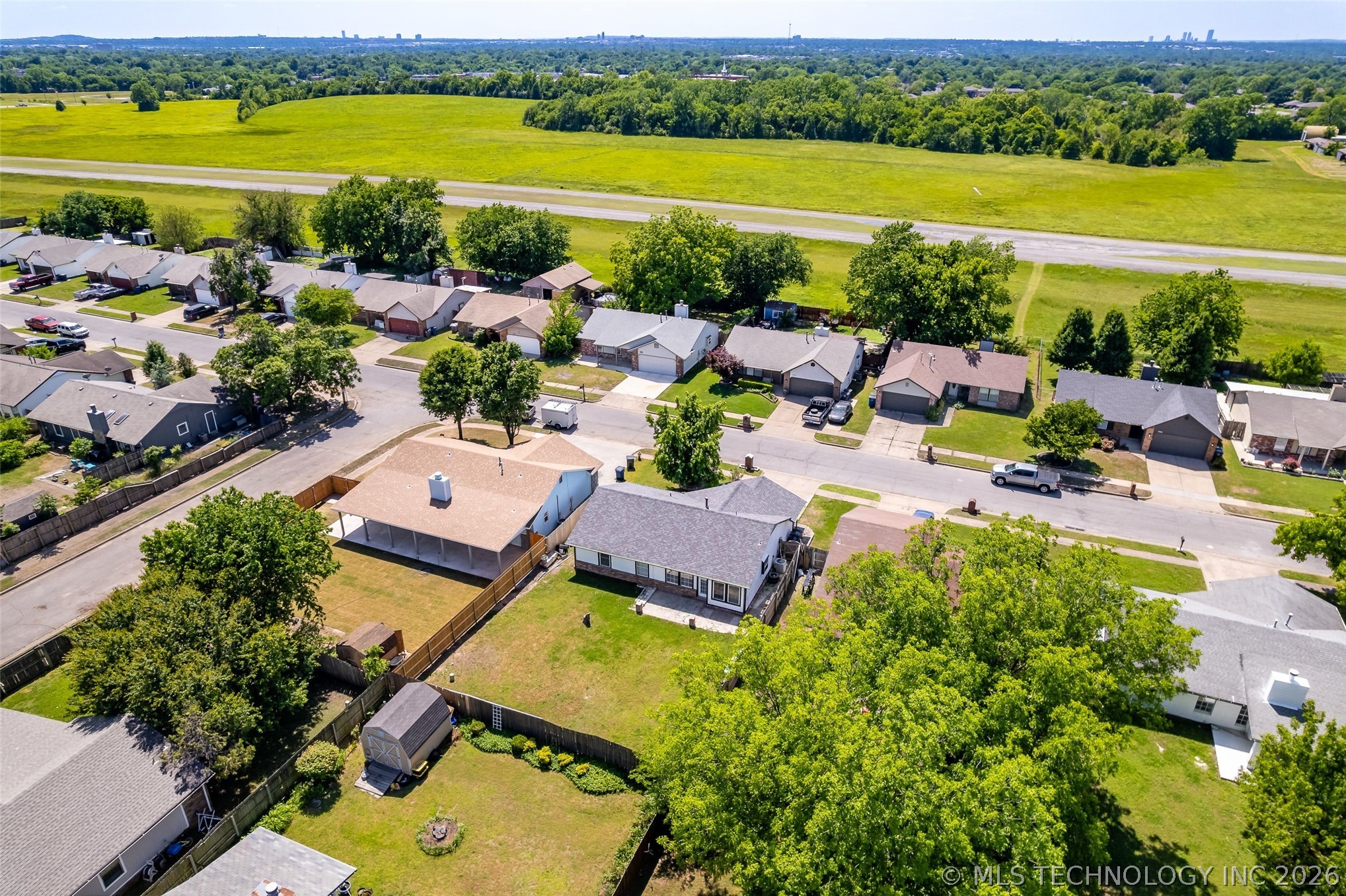 1555 S 137th Eastavenue Tulsa OK 74108