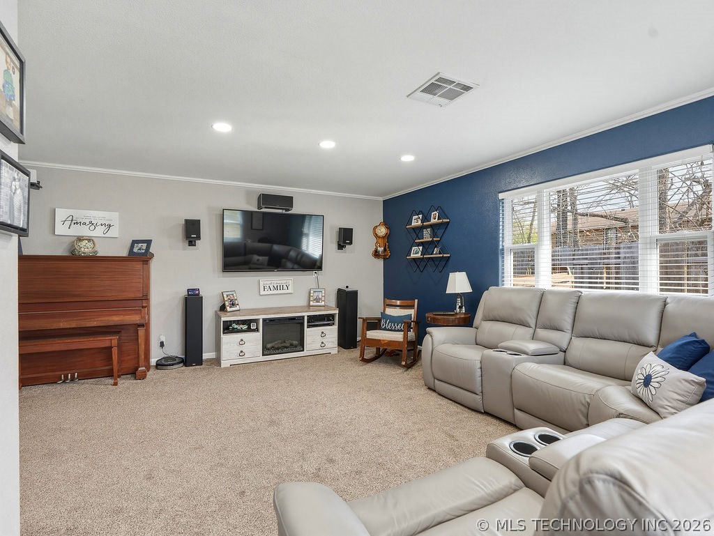 2731 E 7th Street Ada OK 74820