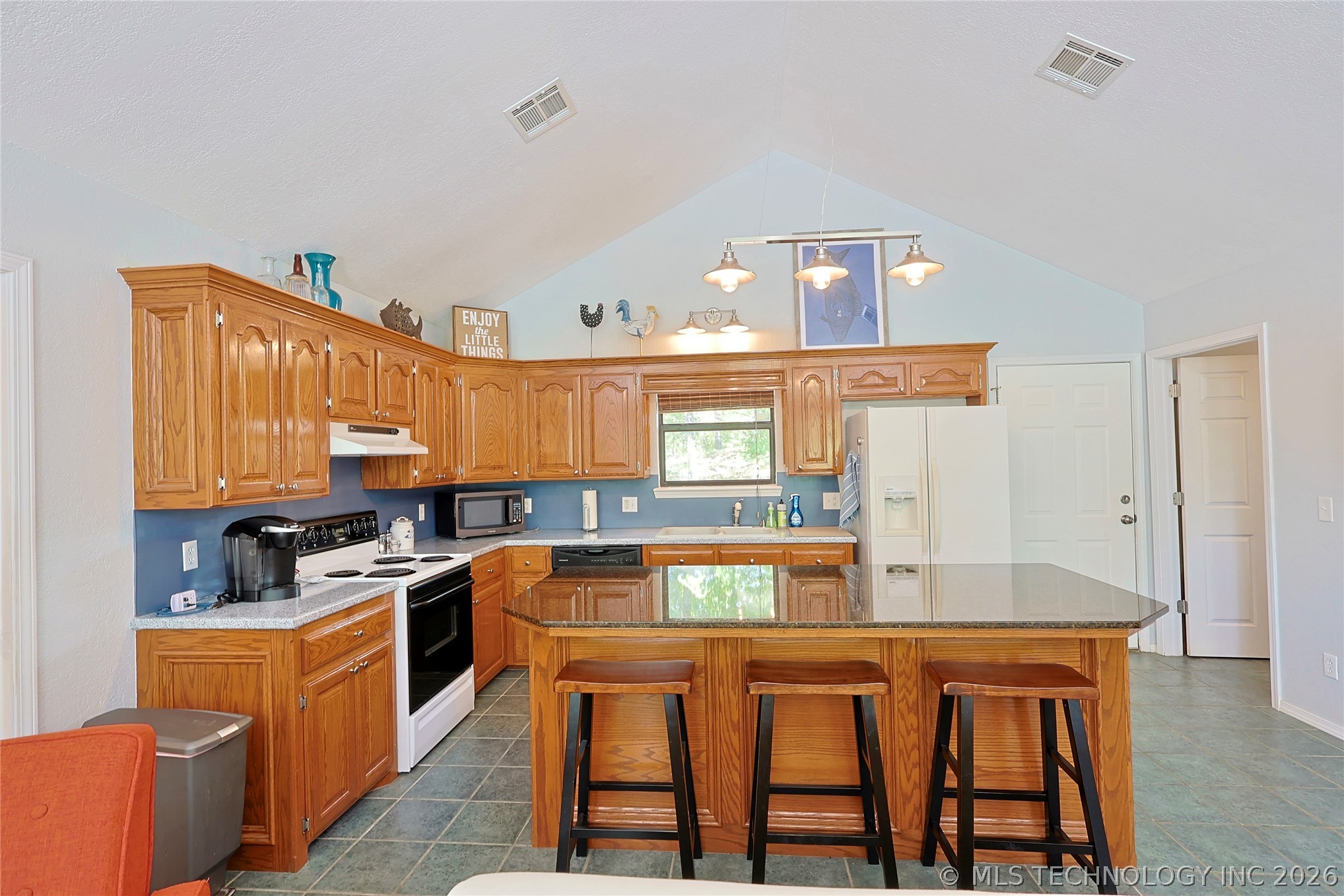 424808 E 1166 Road Eufaula OK 74432