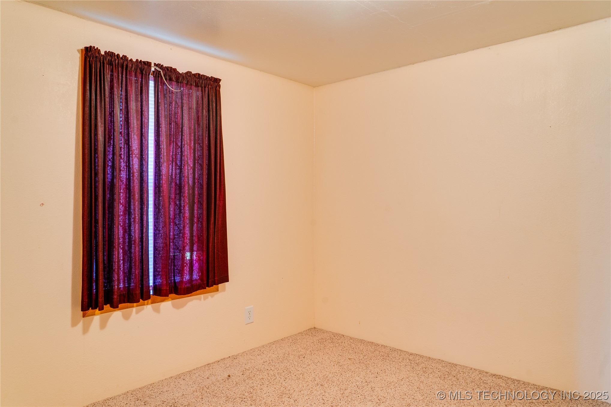 46670 S 670 Road Jay OK 74346