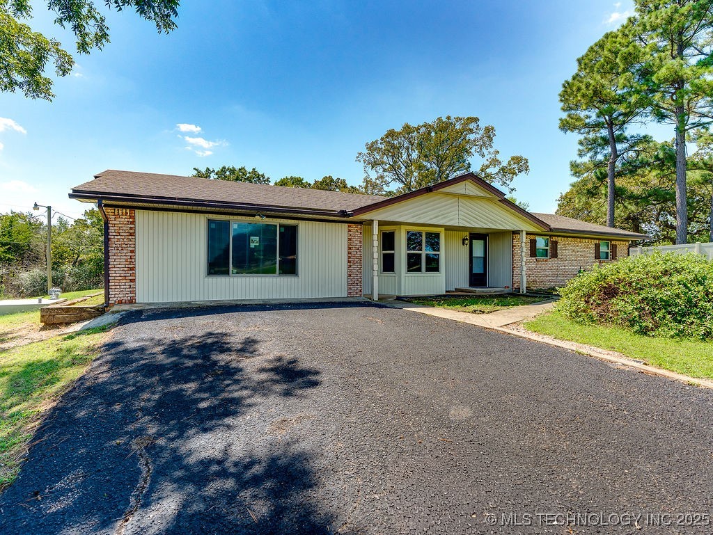 211 Byng Drive Ada OK 74820