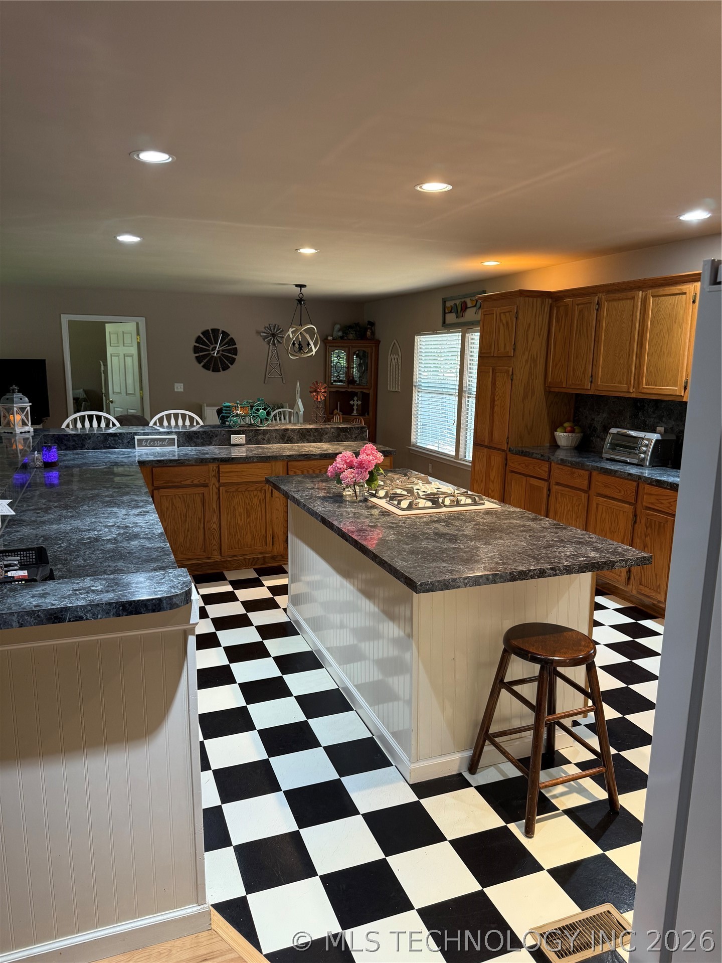 125 Streetman Road Mead OK 73449