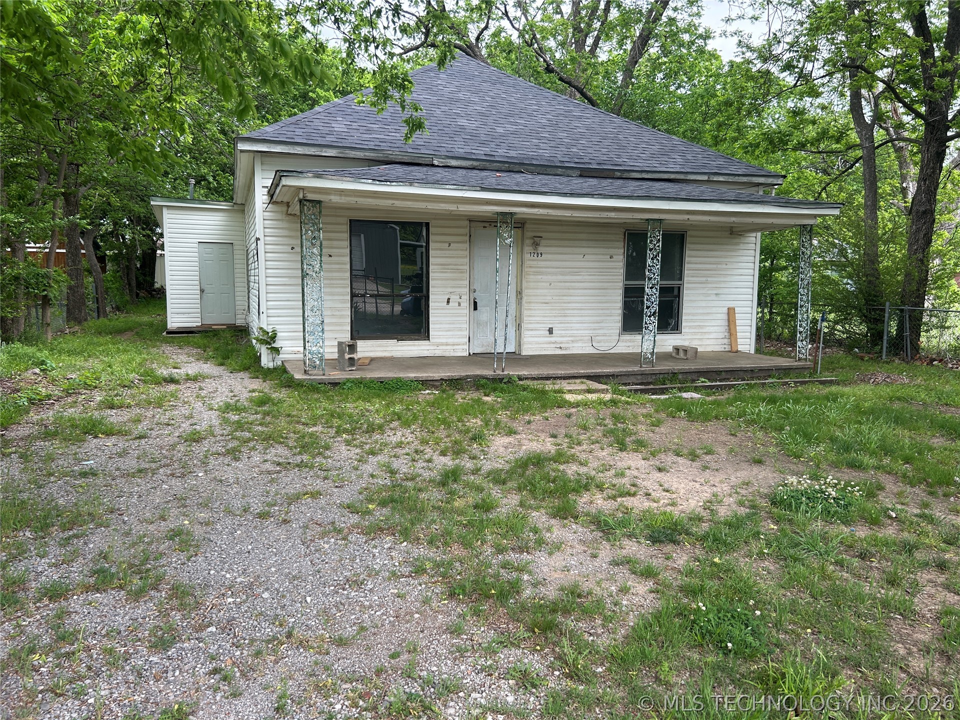 1209 W Stonewall Mcalester OK 74501