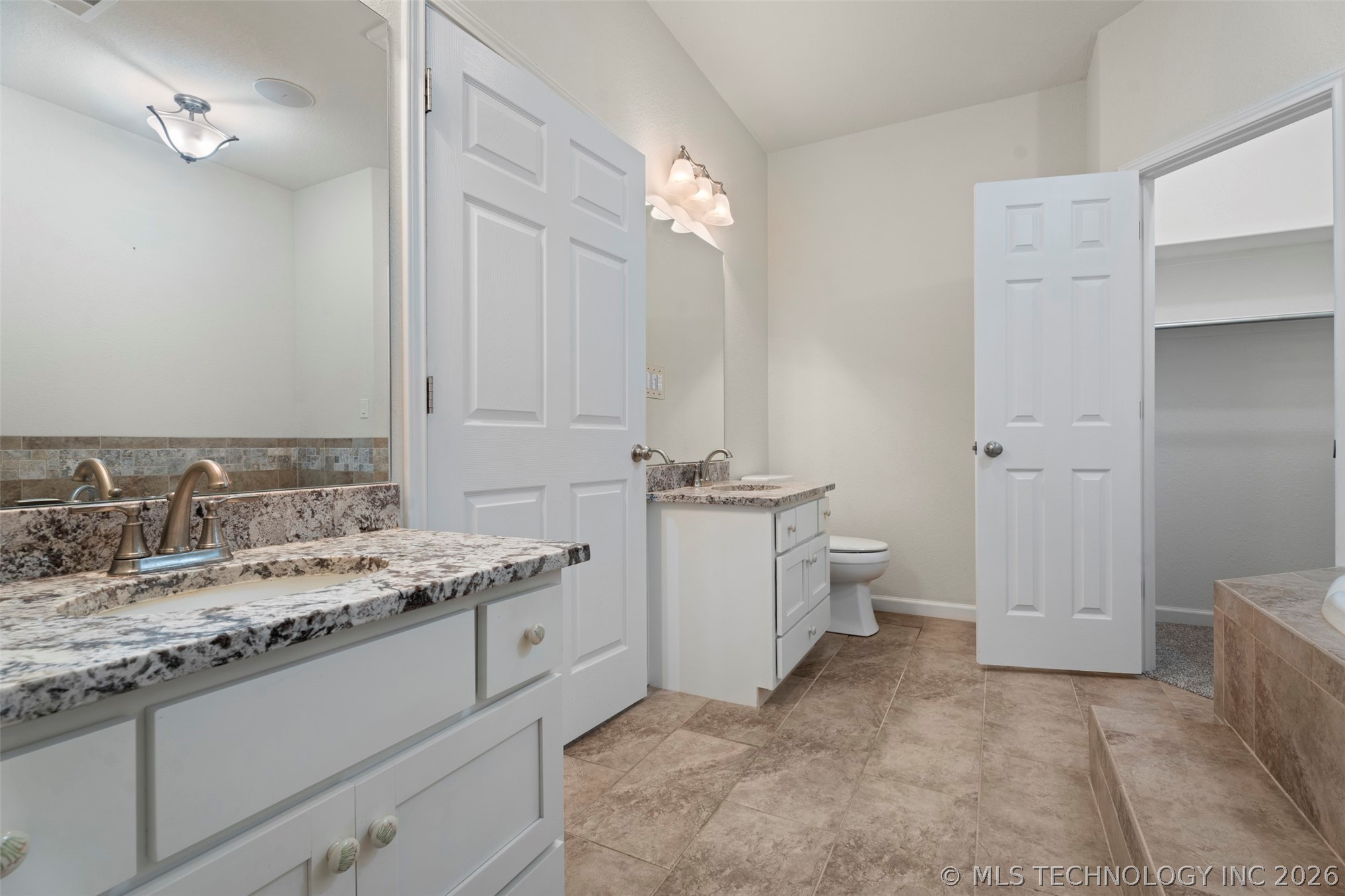 18460 County Road 421 Jay OK 74346