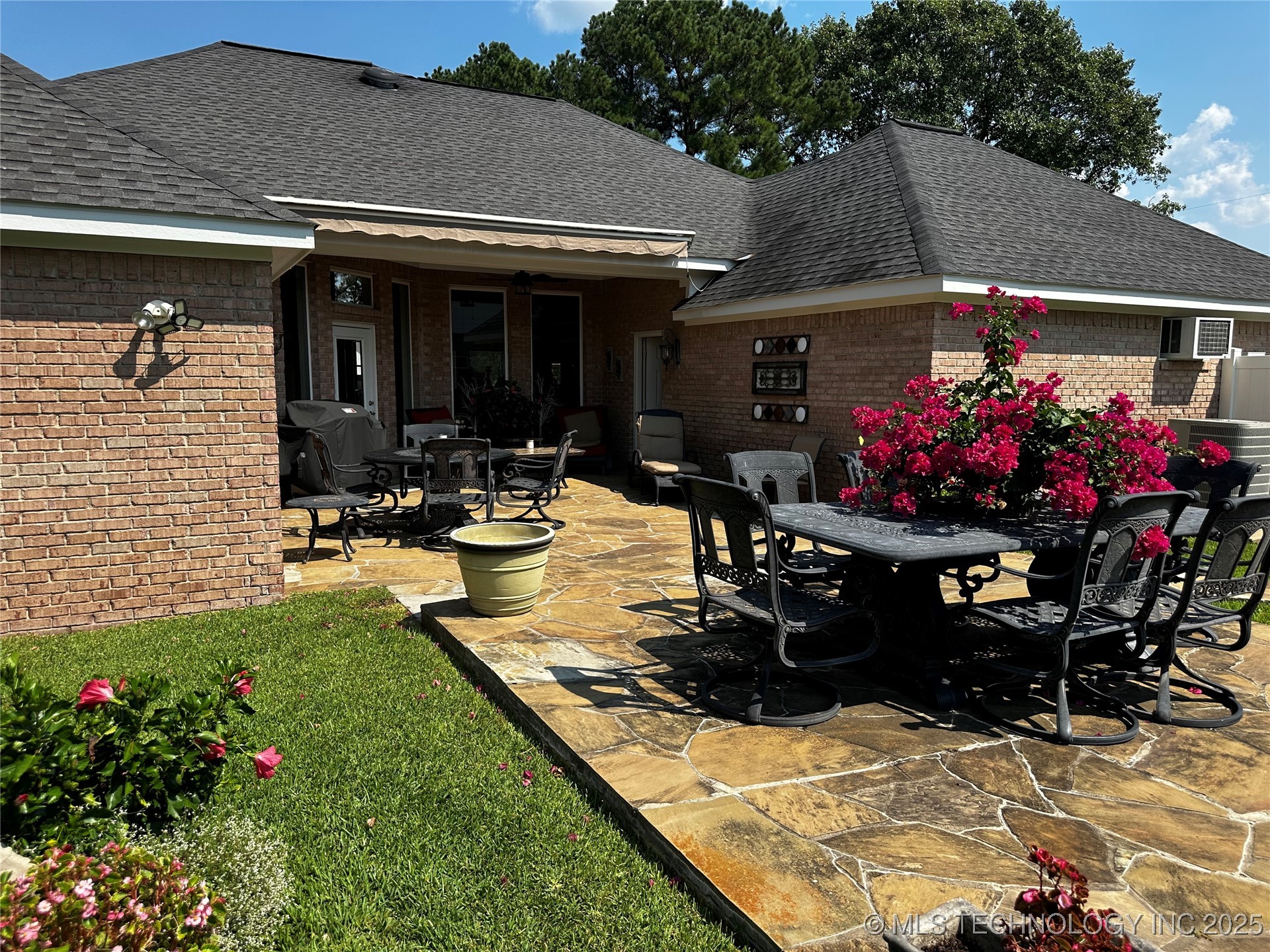 2289 W Community Chapel Road Atoka OK 74525