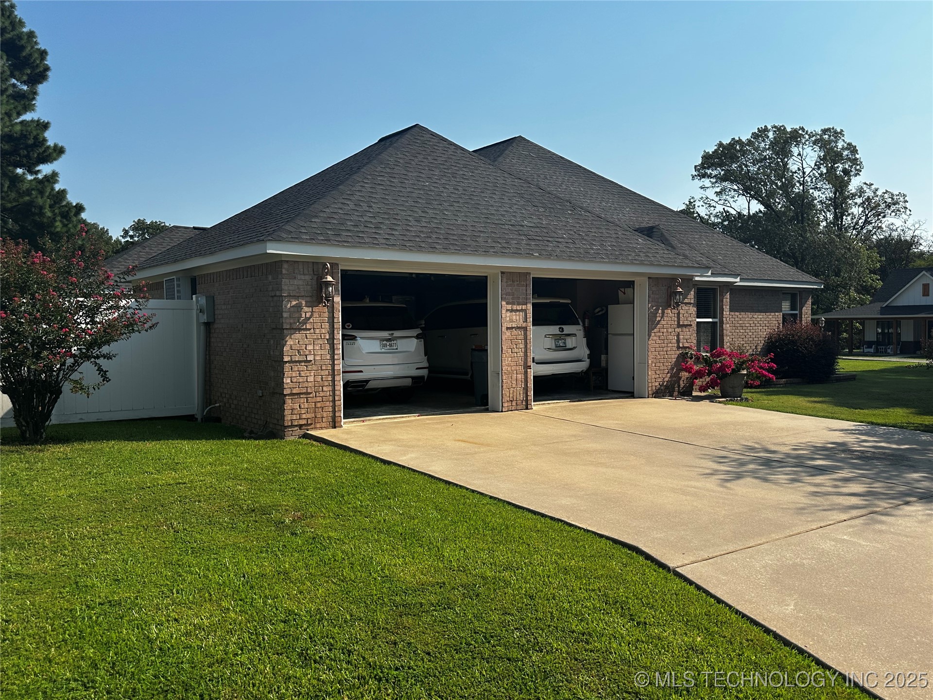 2289 W Community Chapel Road Atoka OK 74525