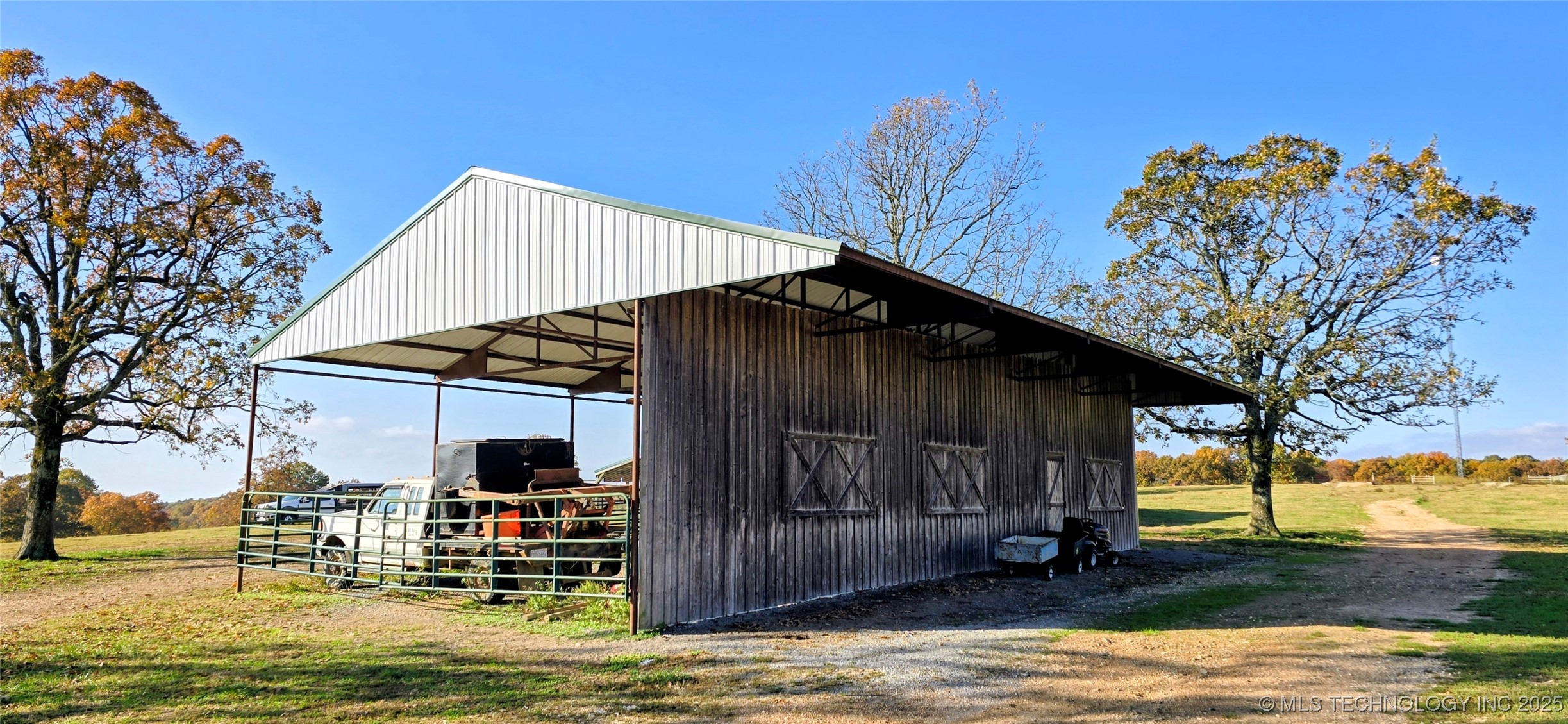 811 E 57th Road Kansas OK 74347
