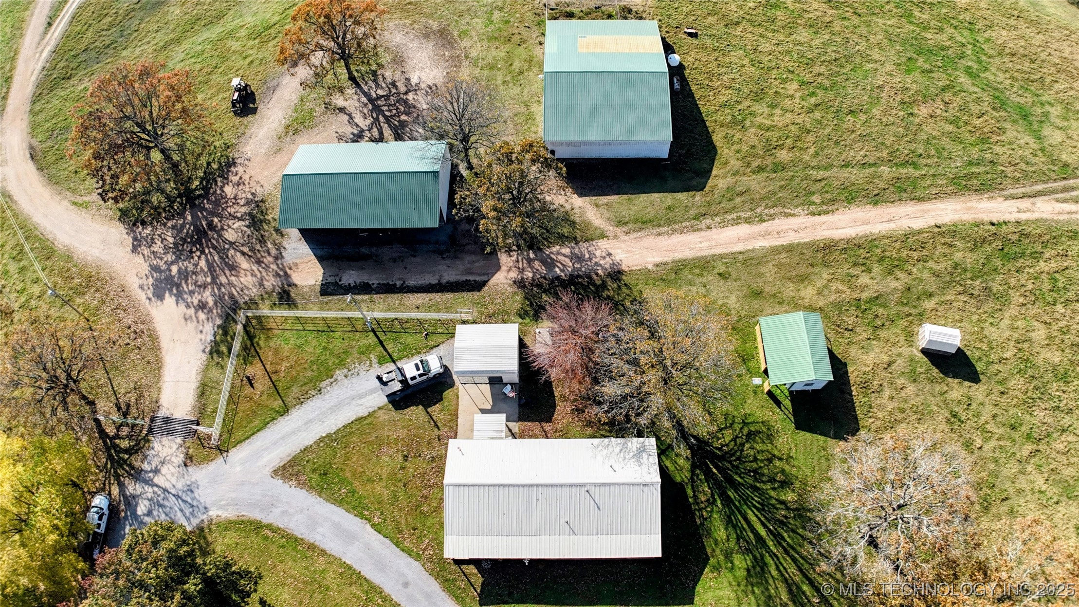 811 E 57th Road Kansas OK 74347