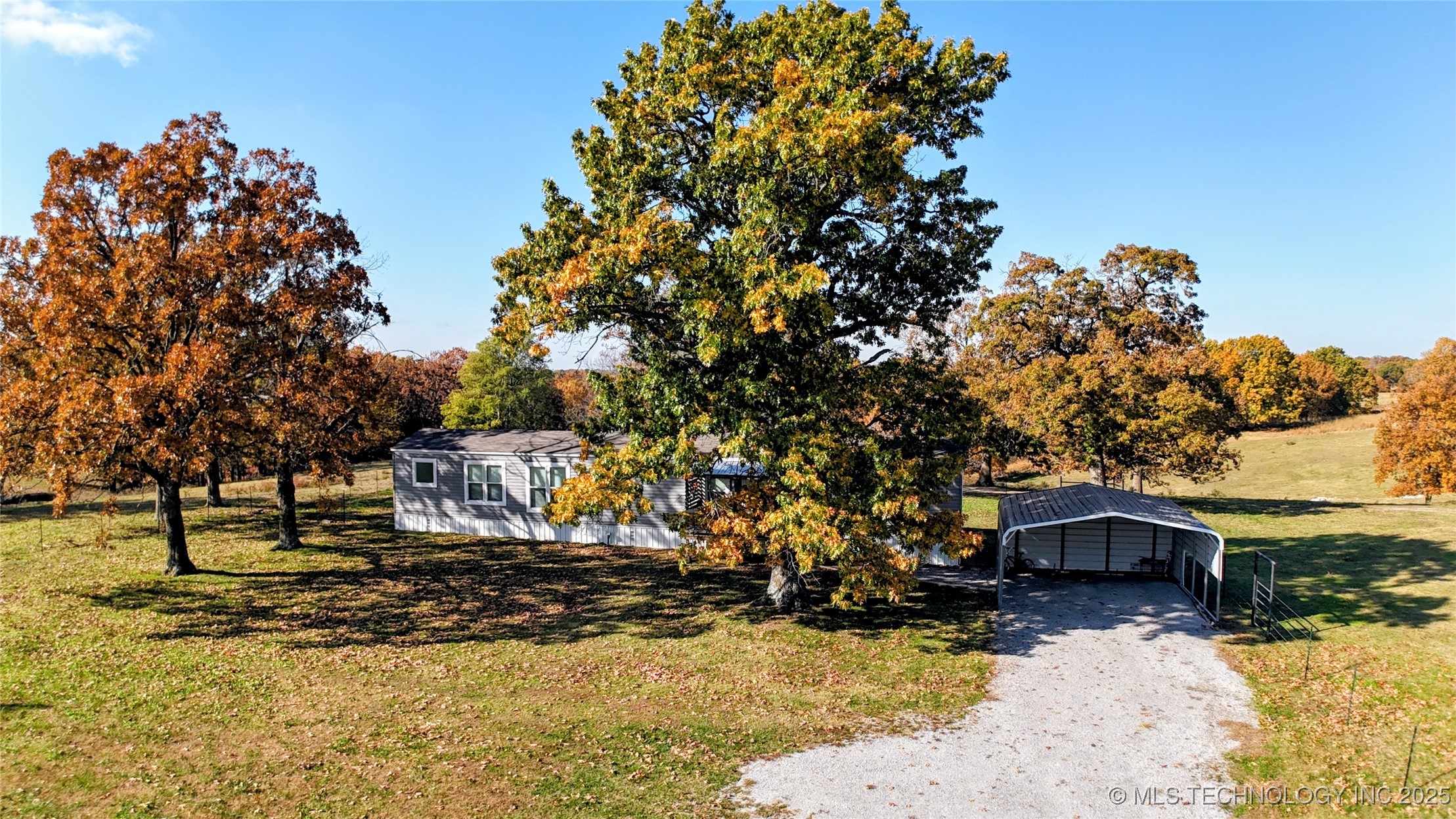 811 E 57th Road Kansas OK 74347