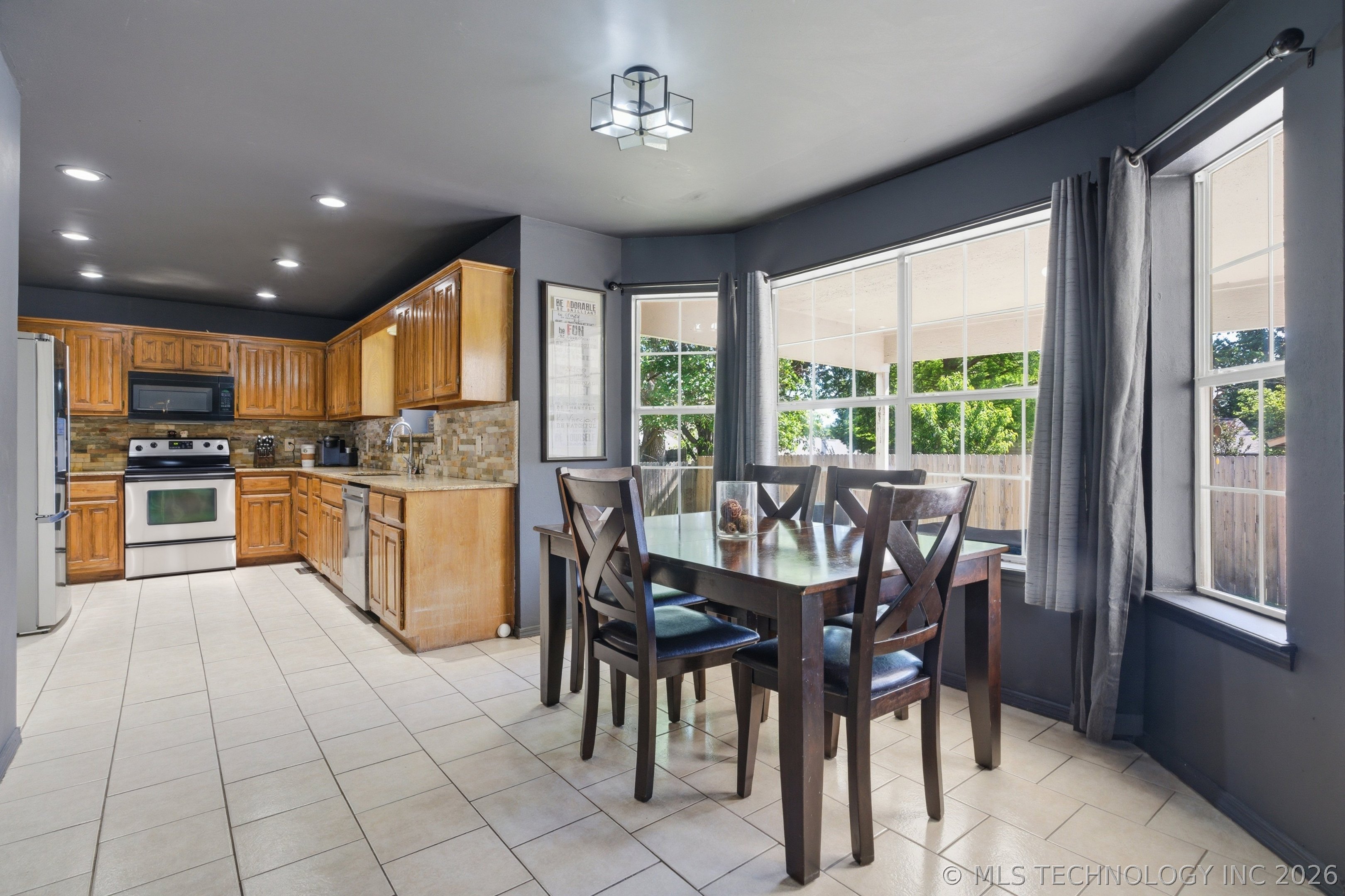 1609 S Yellowood Avenue Broken Arrow OK 74012