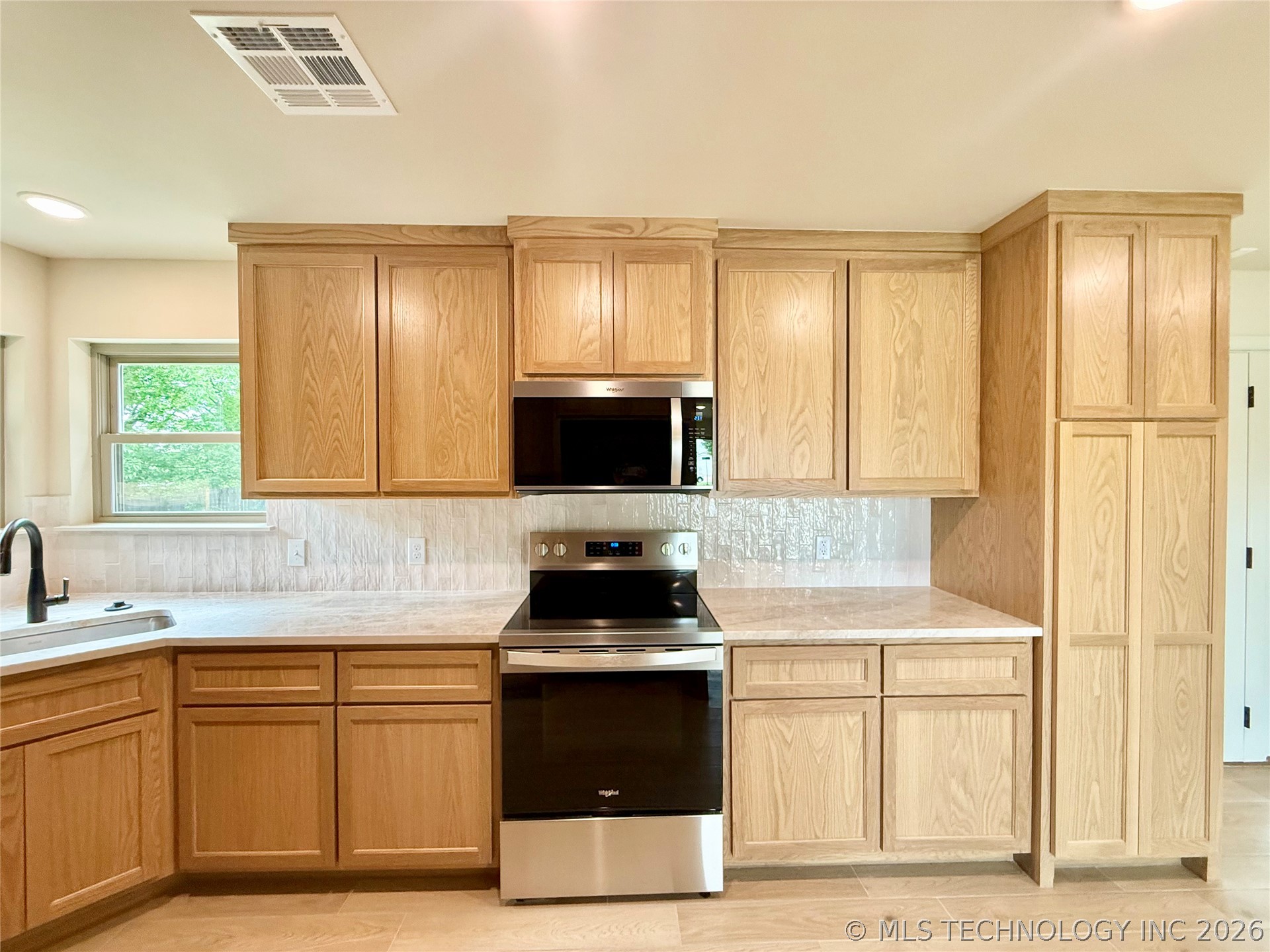 12005 E 85th Place Owasso OK 74055