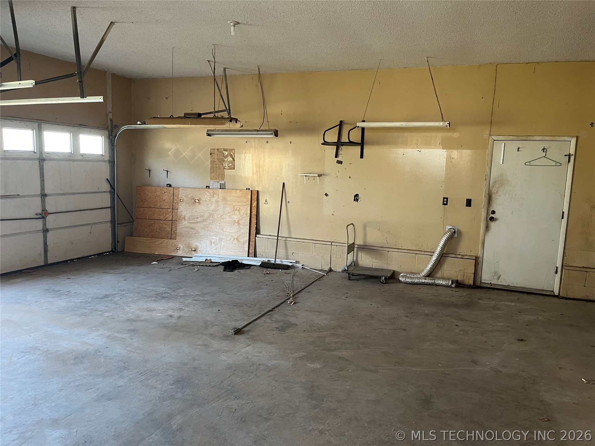 421 N Canard Street Wetumka OK 74883
