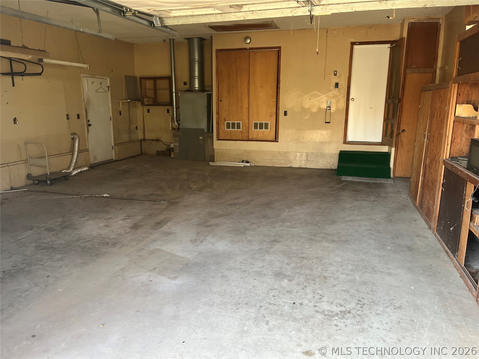 421 N Canard Street Wetumka OK 74883