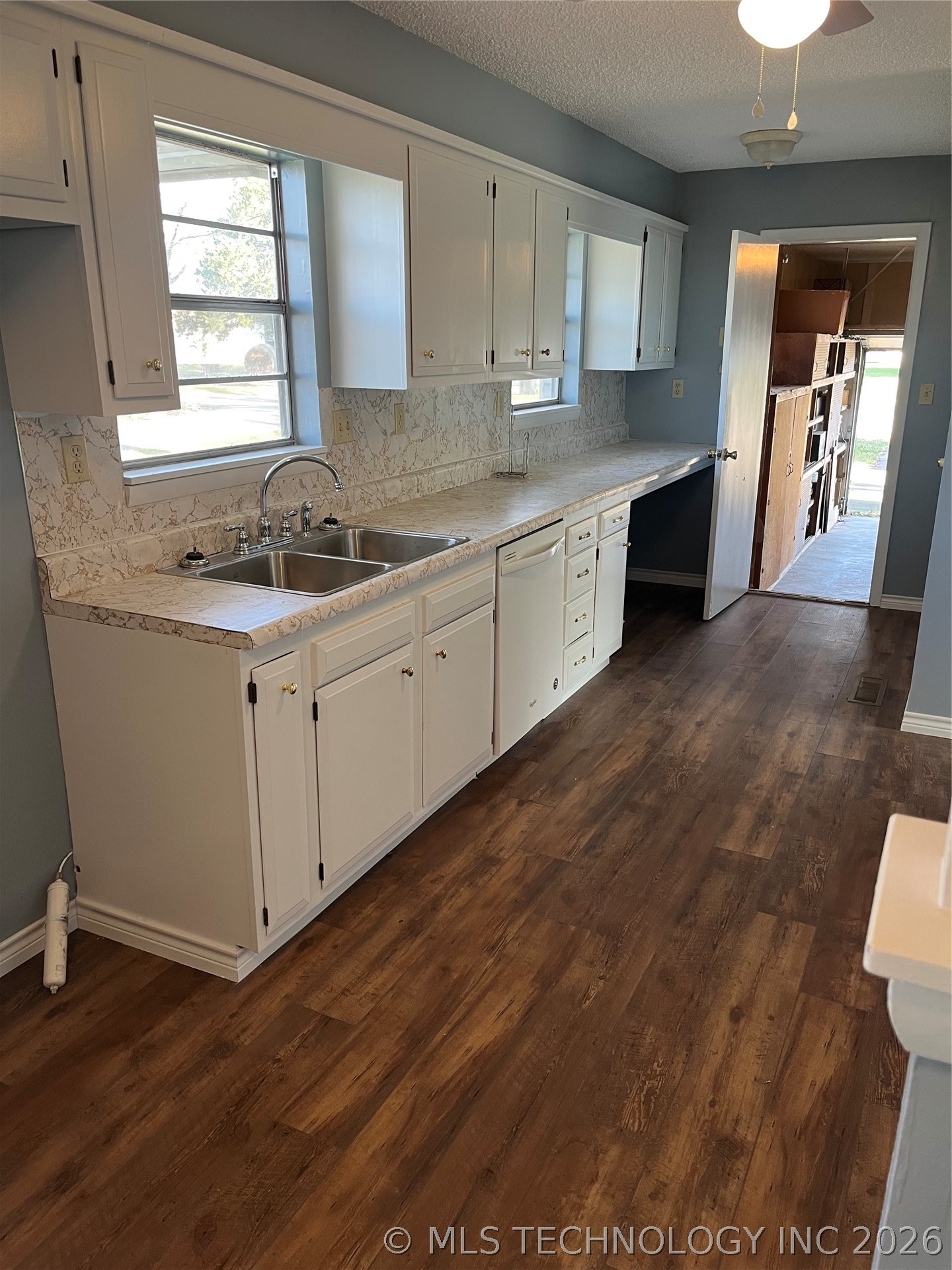 421 N Canard Street Wetumka OK 74883