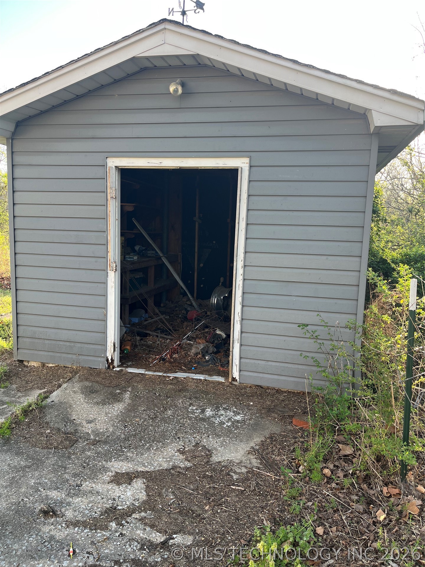 421 N Canard Street Wetumka OK 74883