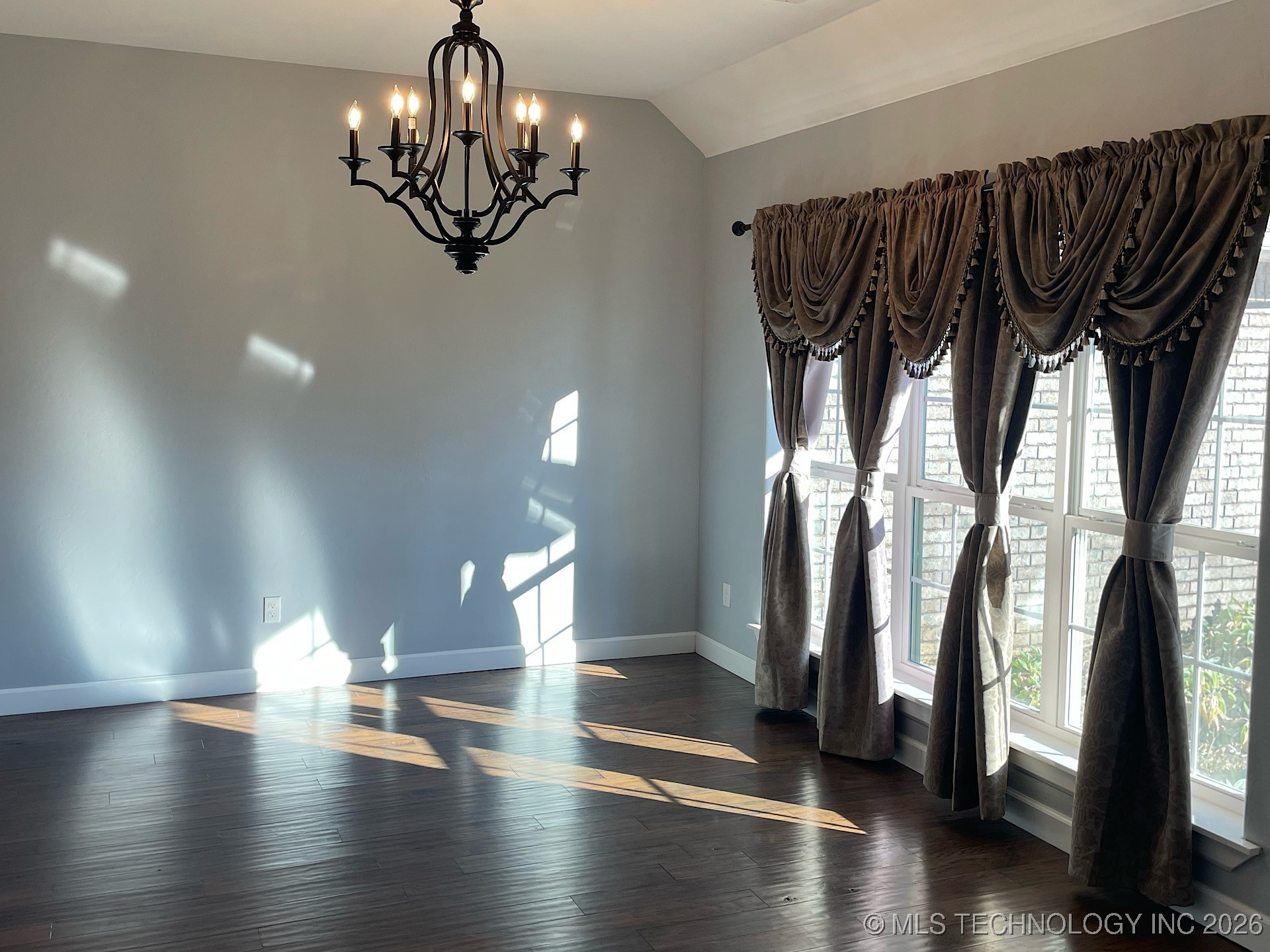 1120 E St Andrews Circle Cushing OK 74023