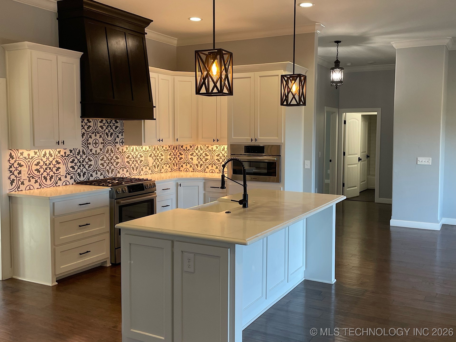 1120 E St Andrews Circle Cushing OK 74023