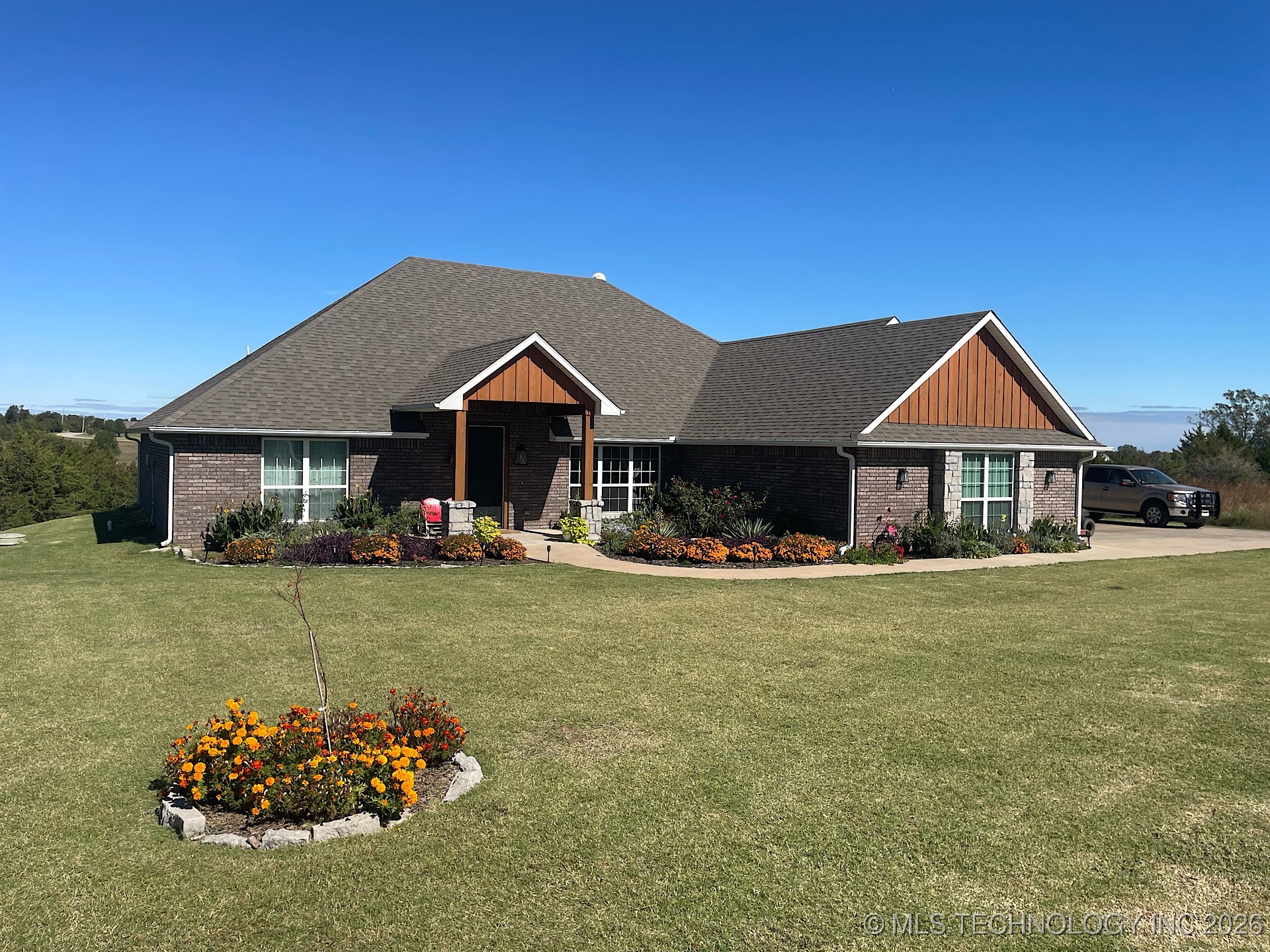 1120 E St Andrews Circle Cushing OK 74023
