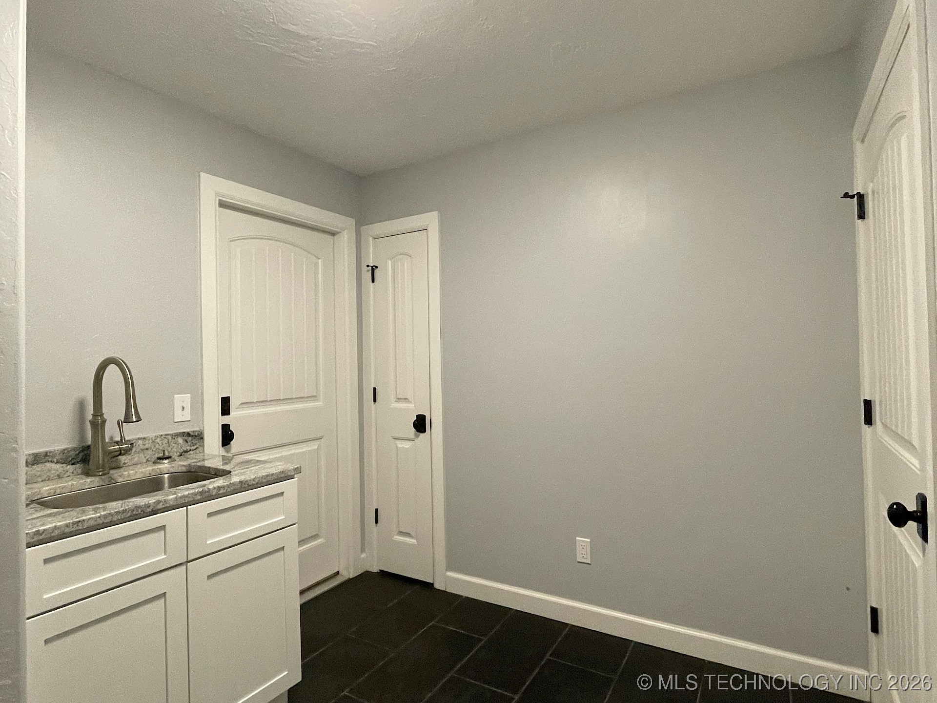 1120 E St Andrews Circle Cushing OK 74023