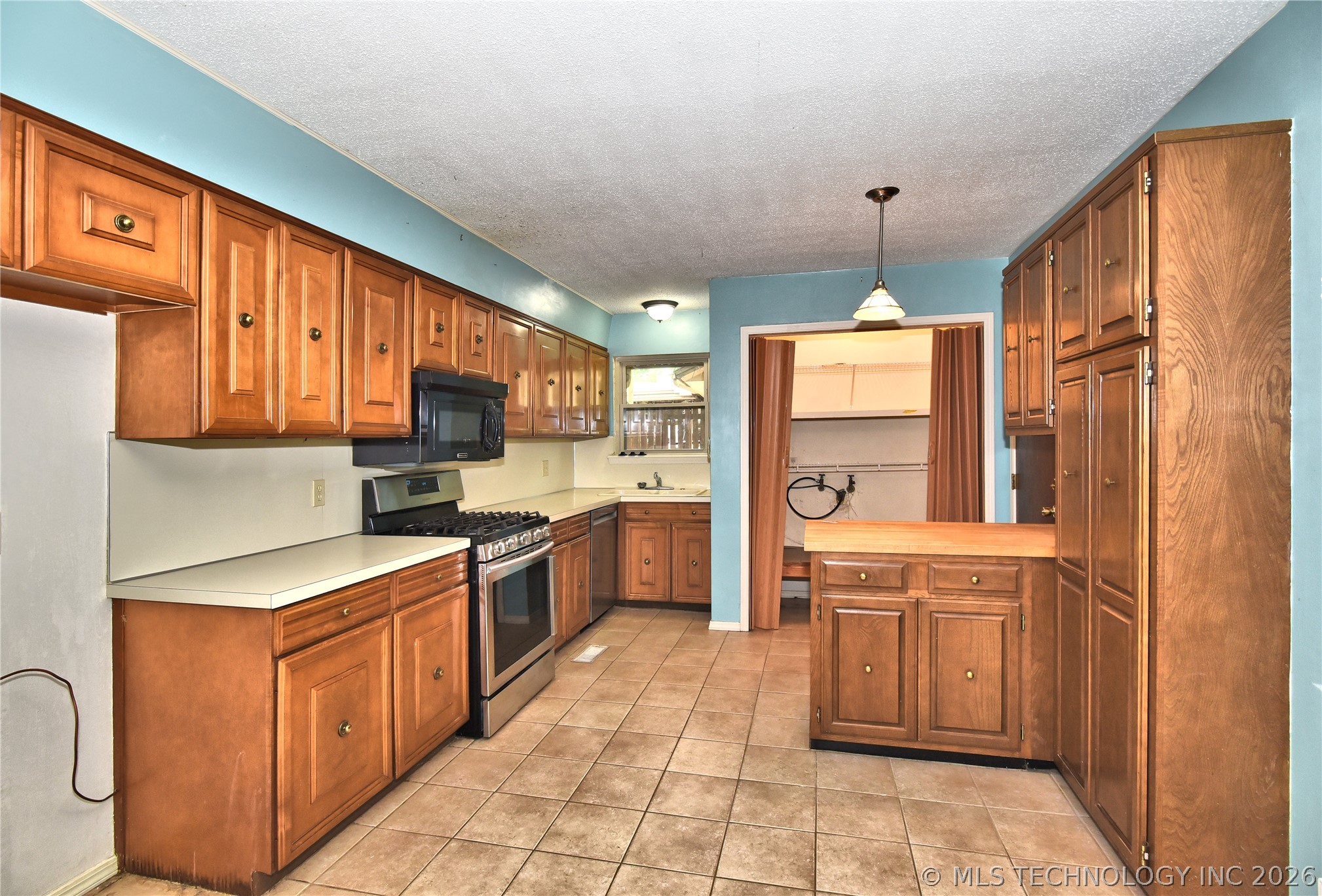 7056 E 60th Street Tulsa OK 74145