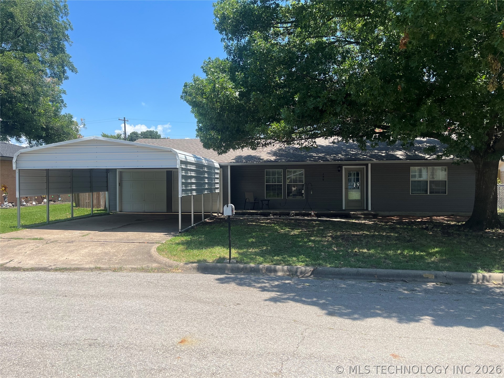 206 N Sunset Madill OK 73446